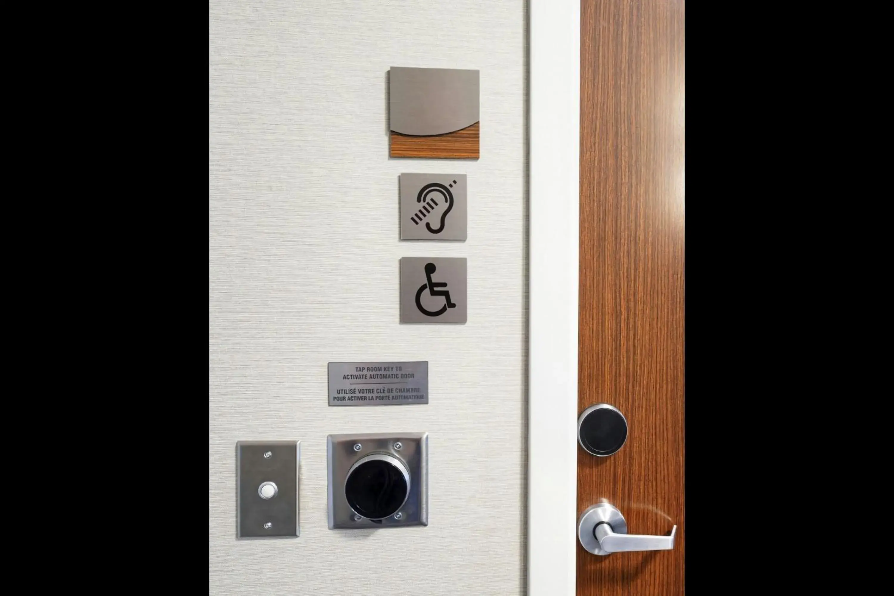 King Guest Room in Fairfield Inn & Suites by Marriott Ottawa Airport King Guest Room in Fairfield Inn & Suites by Marriott Ottawa Airport