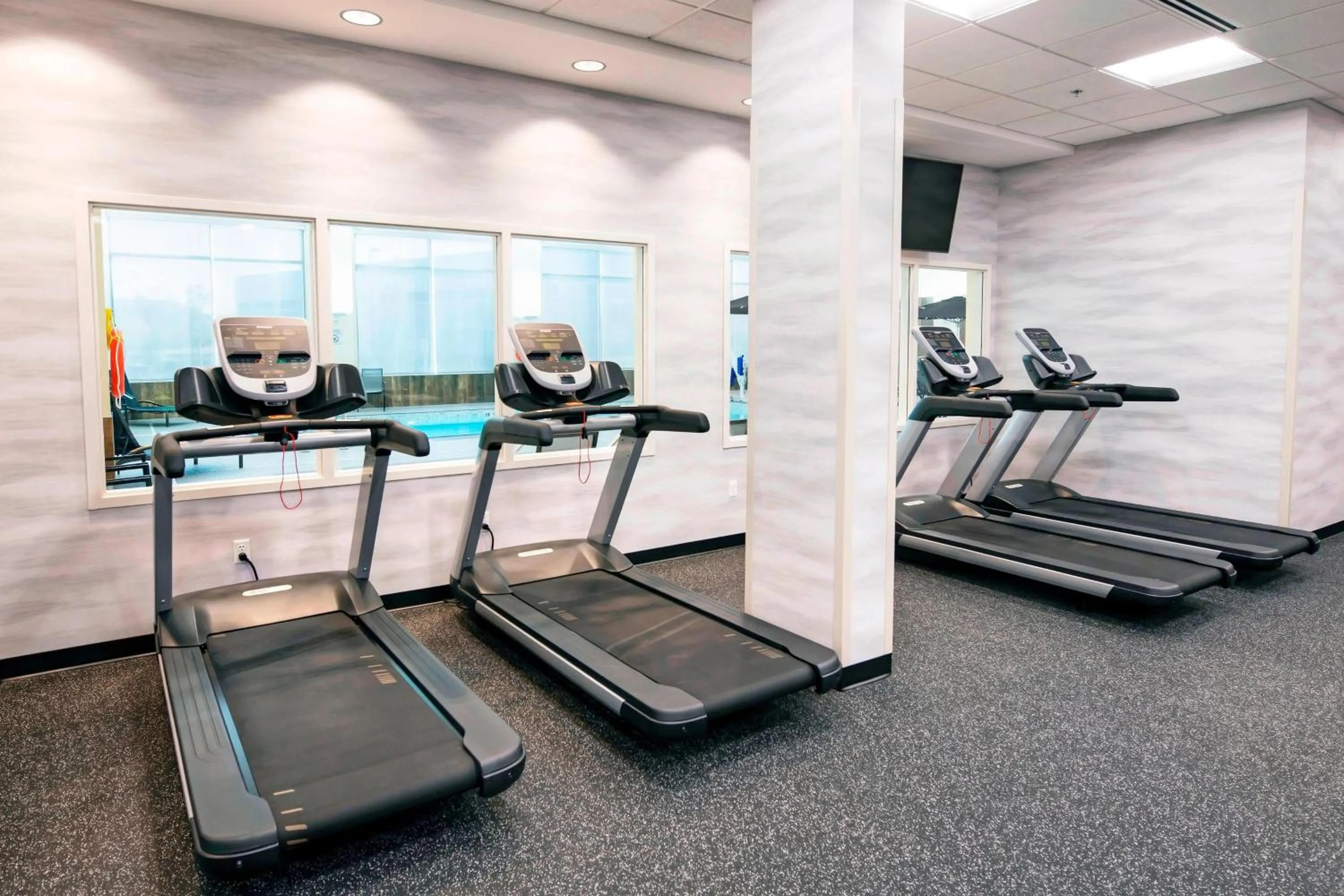 Fitness centre/facilities in Fairfield Inn & Suites by Marriott Ottawa Airport