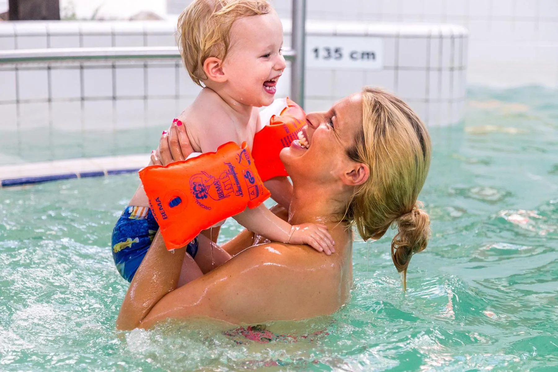 Swimming pool in EuroParcs Zilverstrand