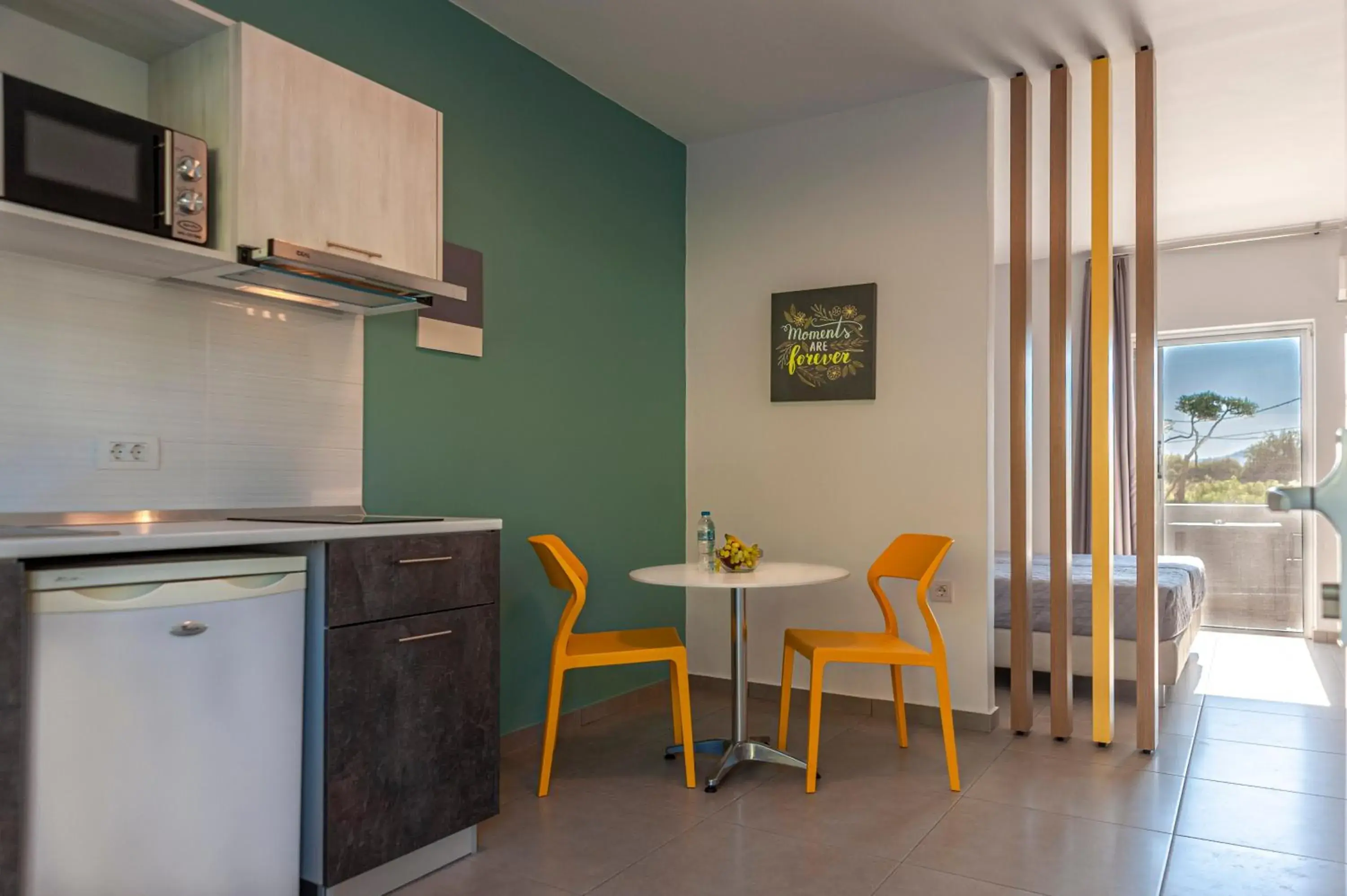 Superior Double or Twin Room with Garden View in Gelli Apartments Superior Double or Twin Room with Garden View in Gelli Apartments