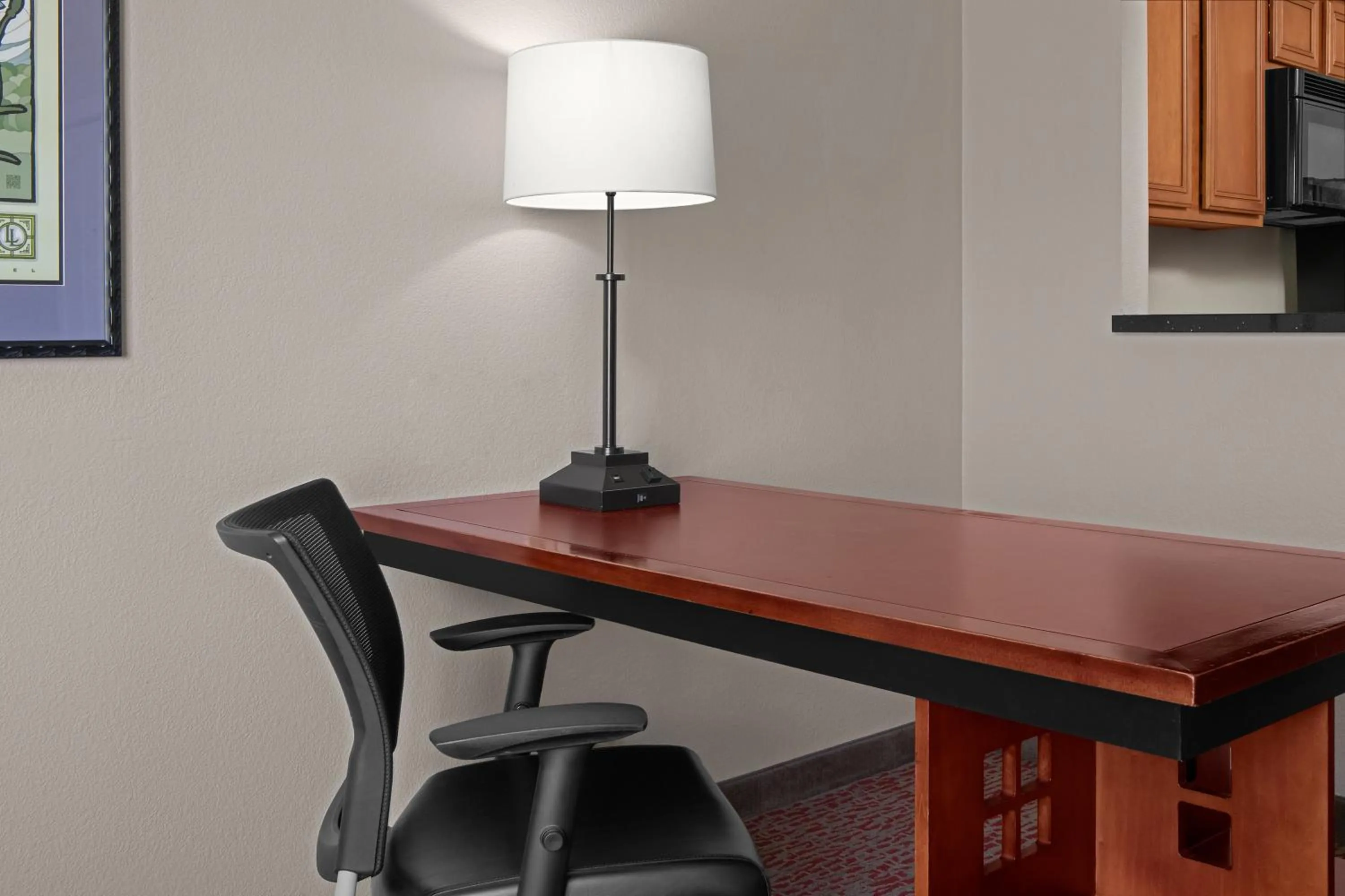 Living room in Larkspur Landing Extended Stay Suites Renton