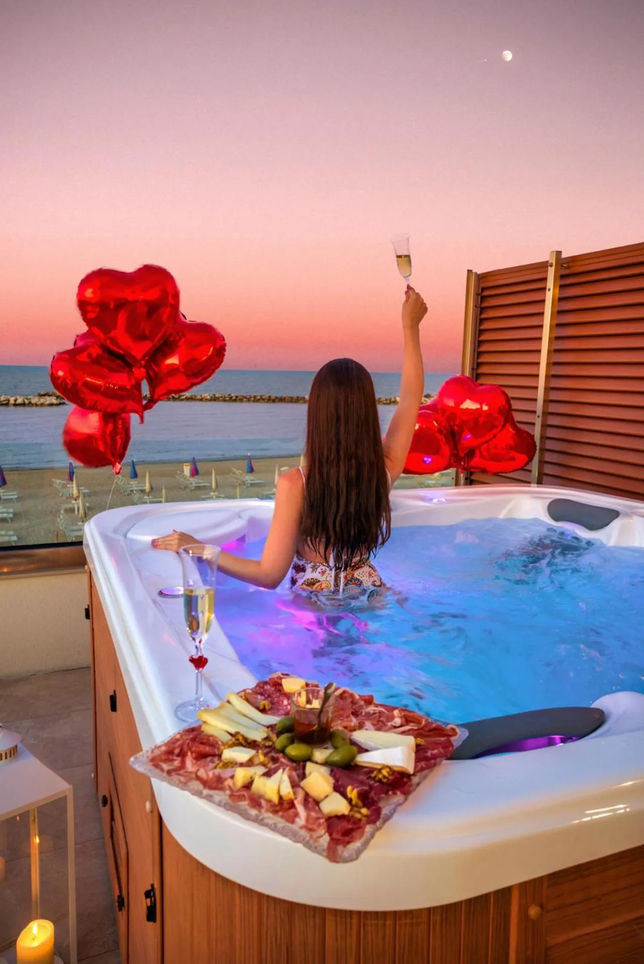 Hot Tub in You & Me Beach Hotel
