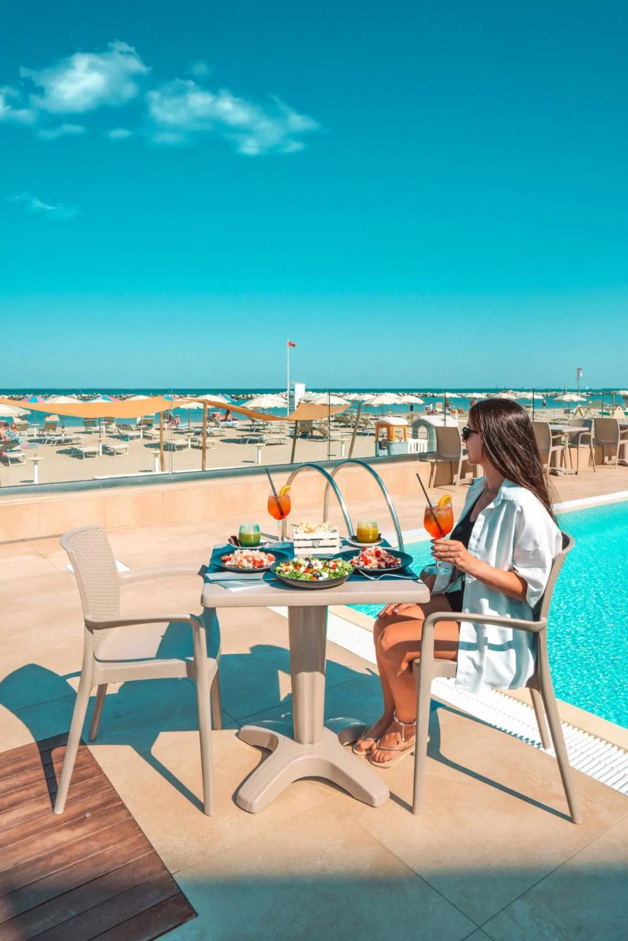 Food and drinks in You & Me Beach Hotel