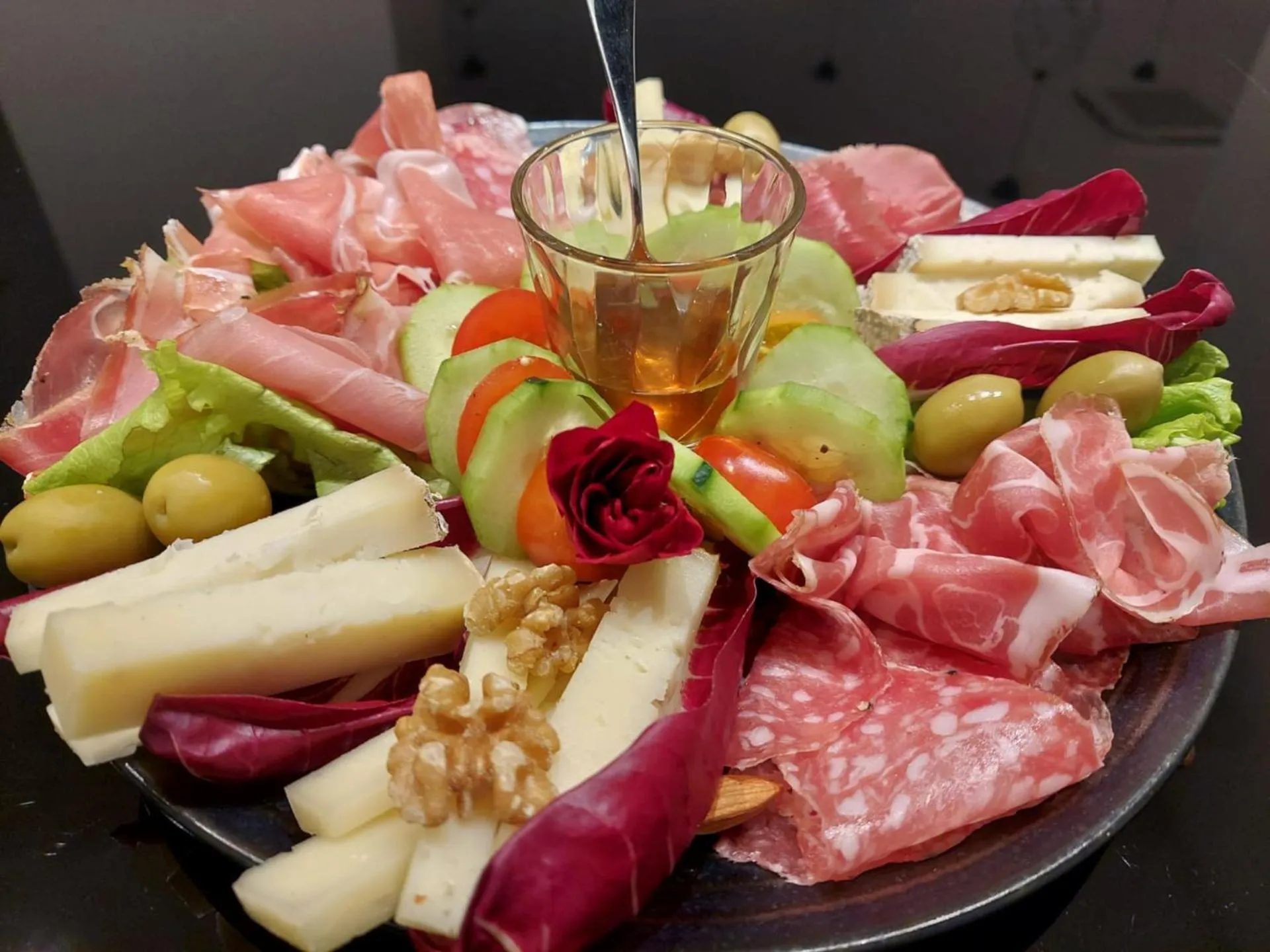 Food and drinks in You & Me Beach Hotel