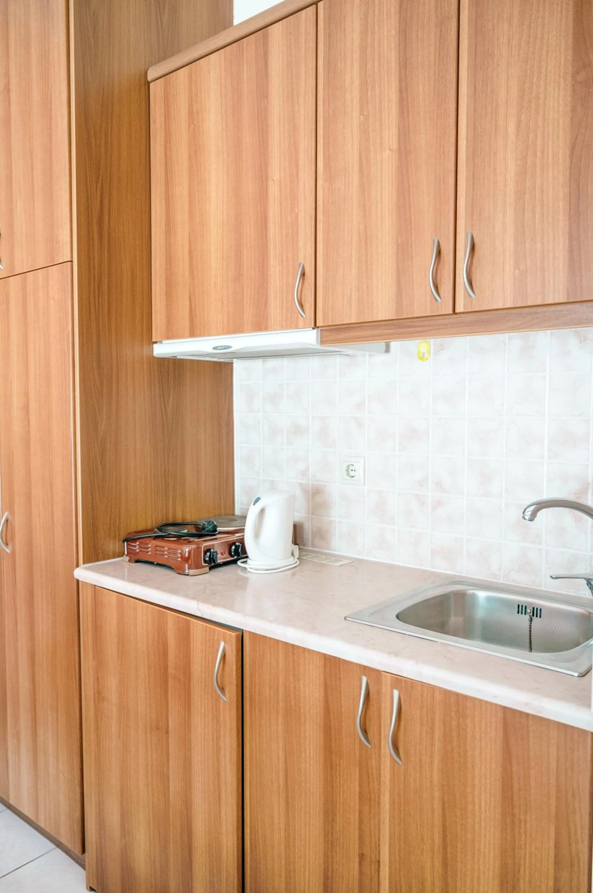 Kitchen or kitchenette in Emporios Bay Hotel Chios