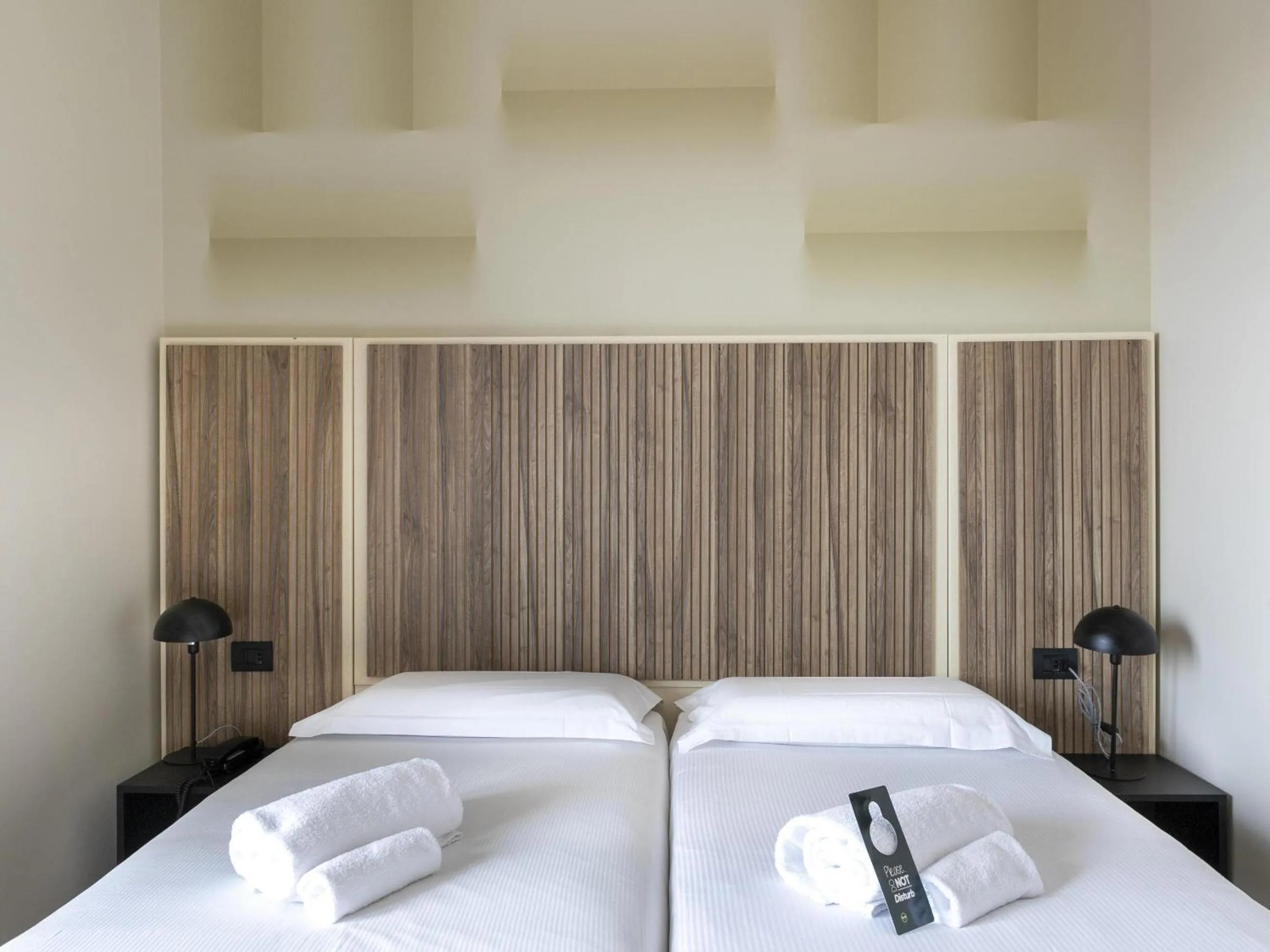 Photo of the whole room, Bed in B&B HOTEL Pomezia Cortese