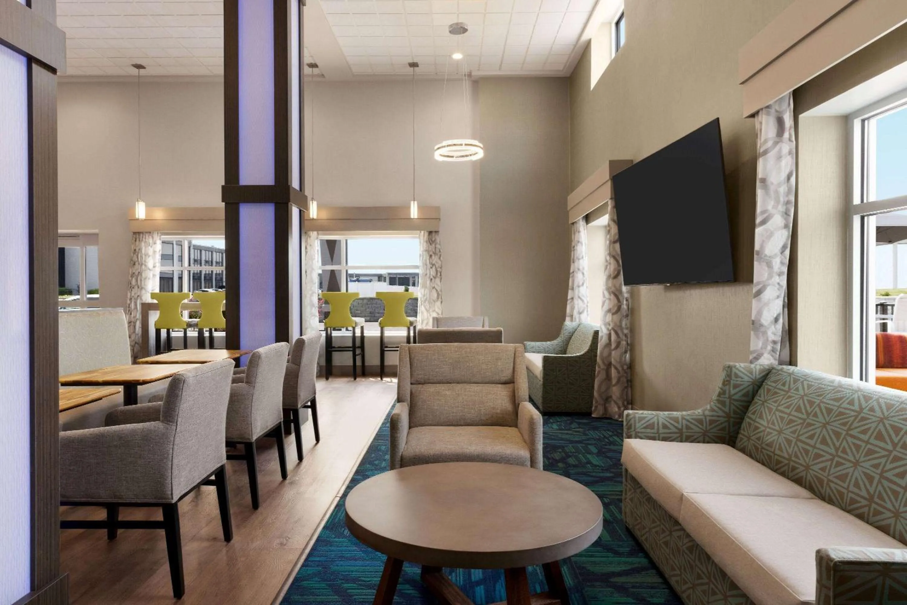 Lobby or reception in Days Inn & Suites by Wyndham Bowling Green
