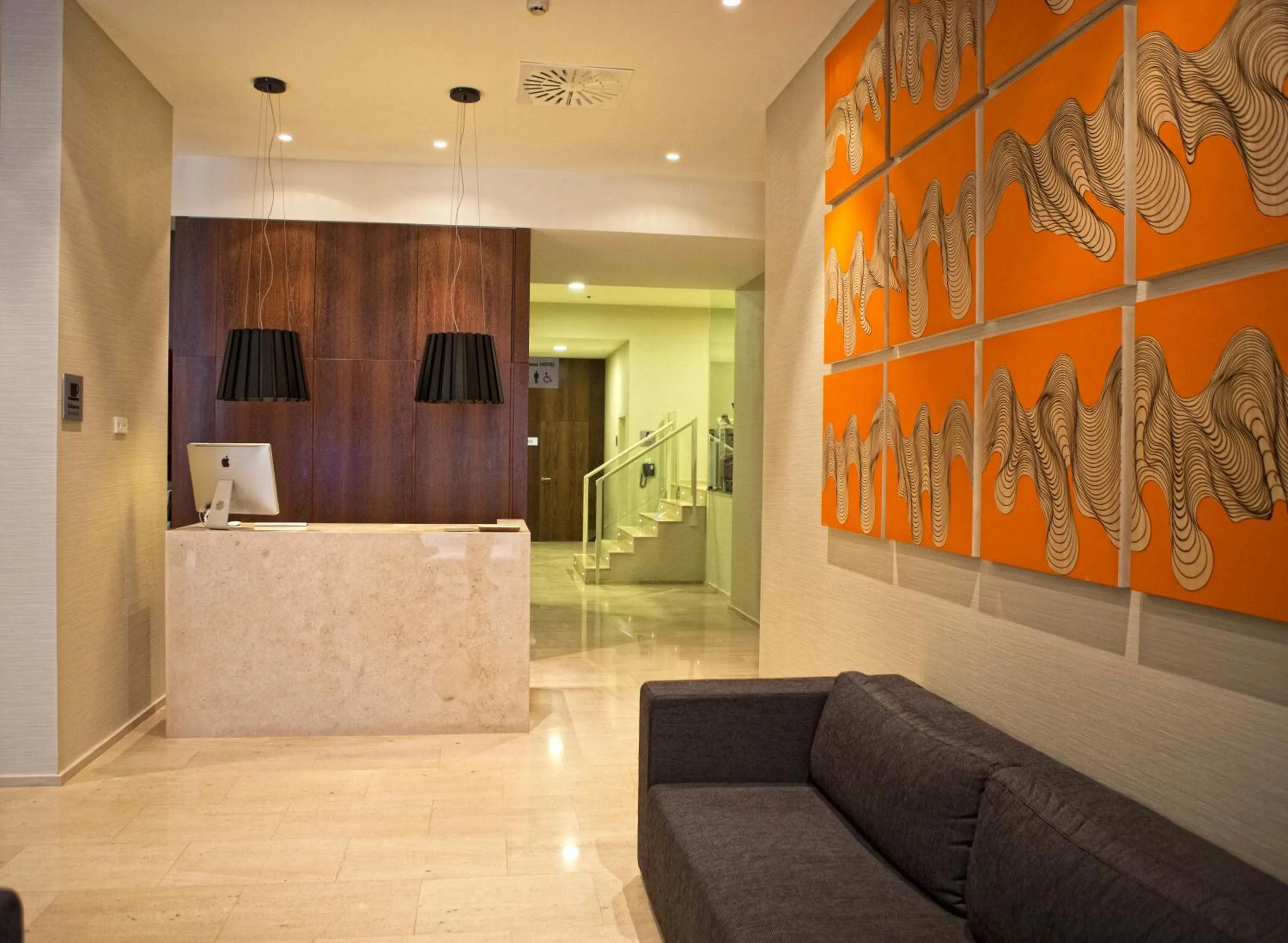 Lobby or reception in Carris Cardenal Quevedo