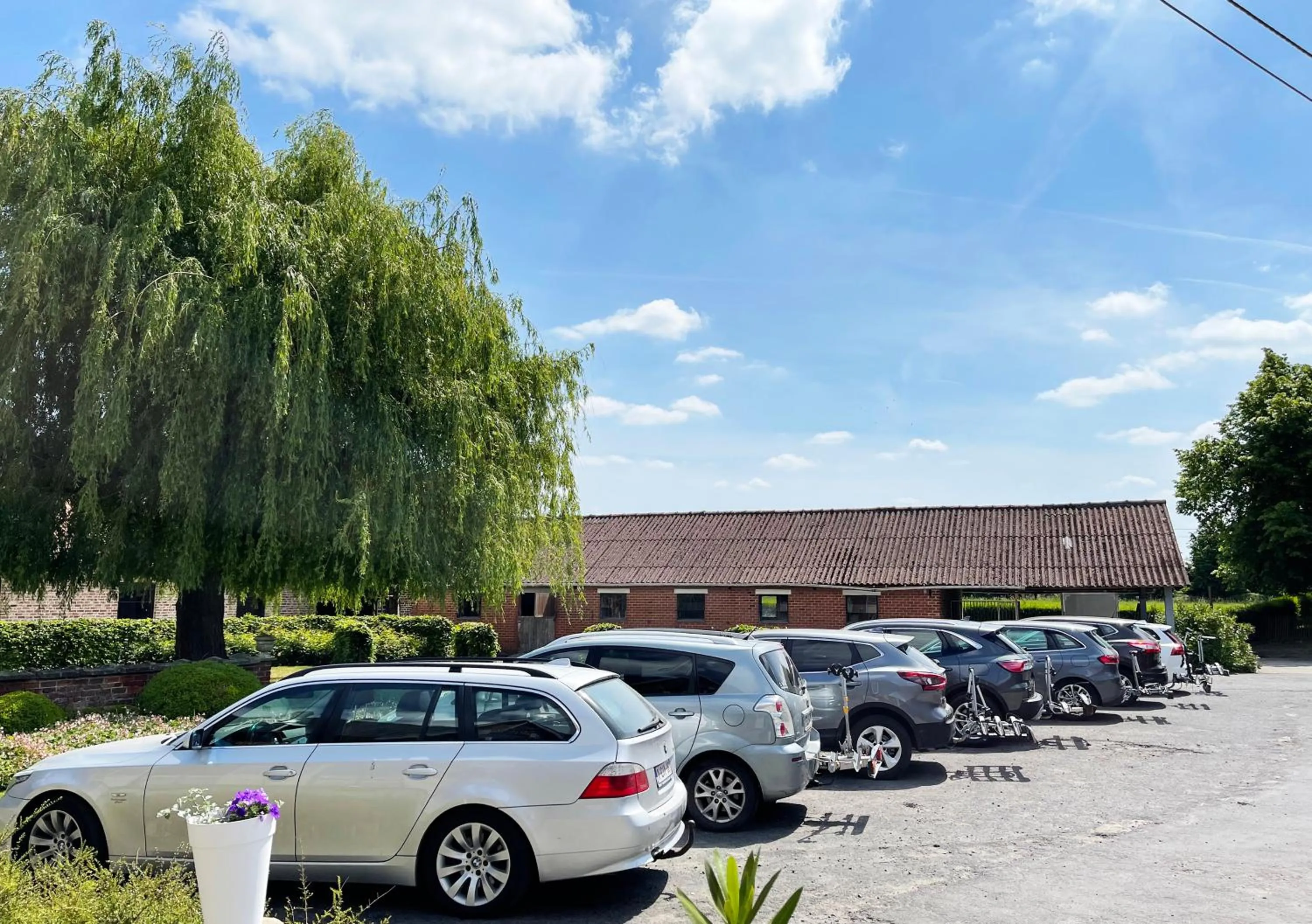 Property building in Hotel het Elsland