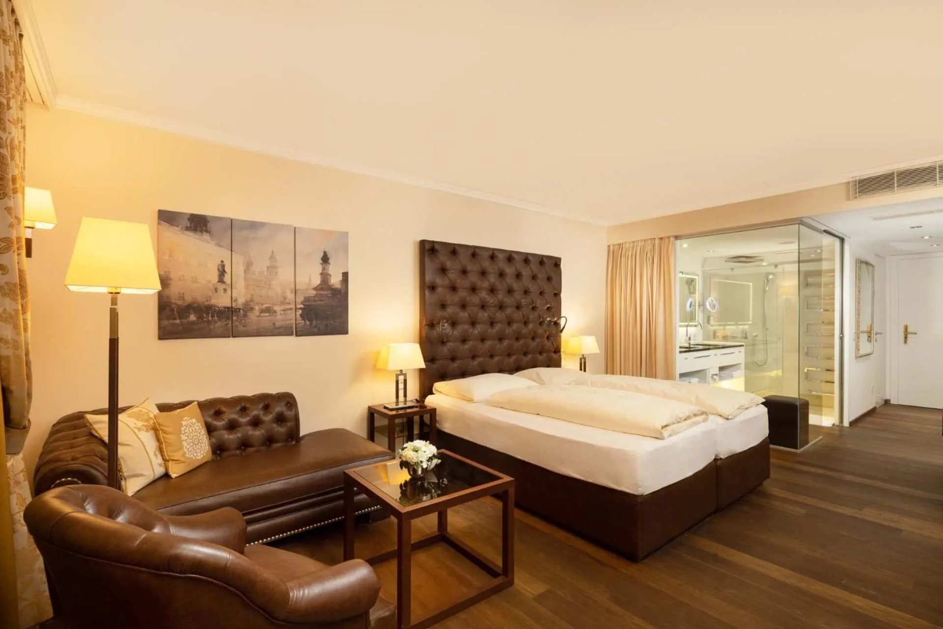 Bed in Hotel Friesacher