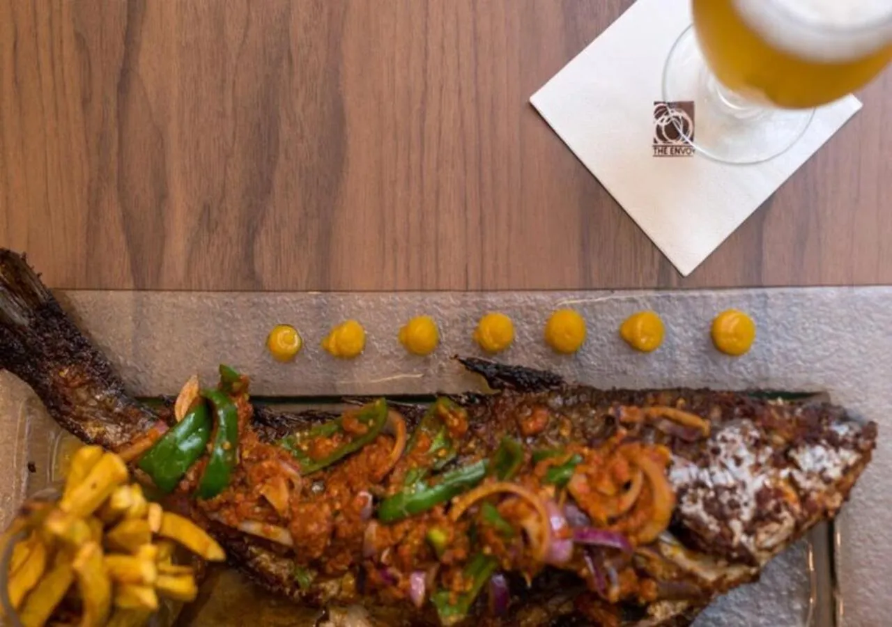 Restaurant/places to eat in The Envoy Hotel Abuja