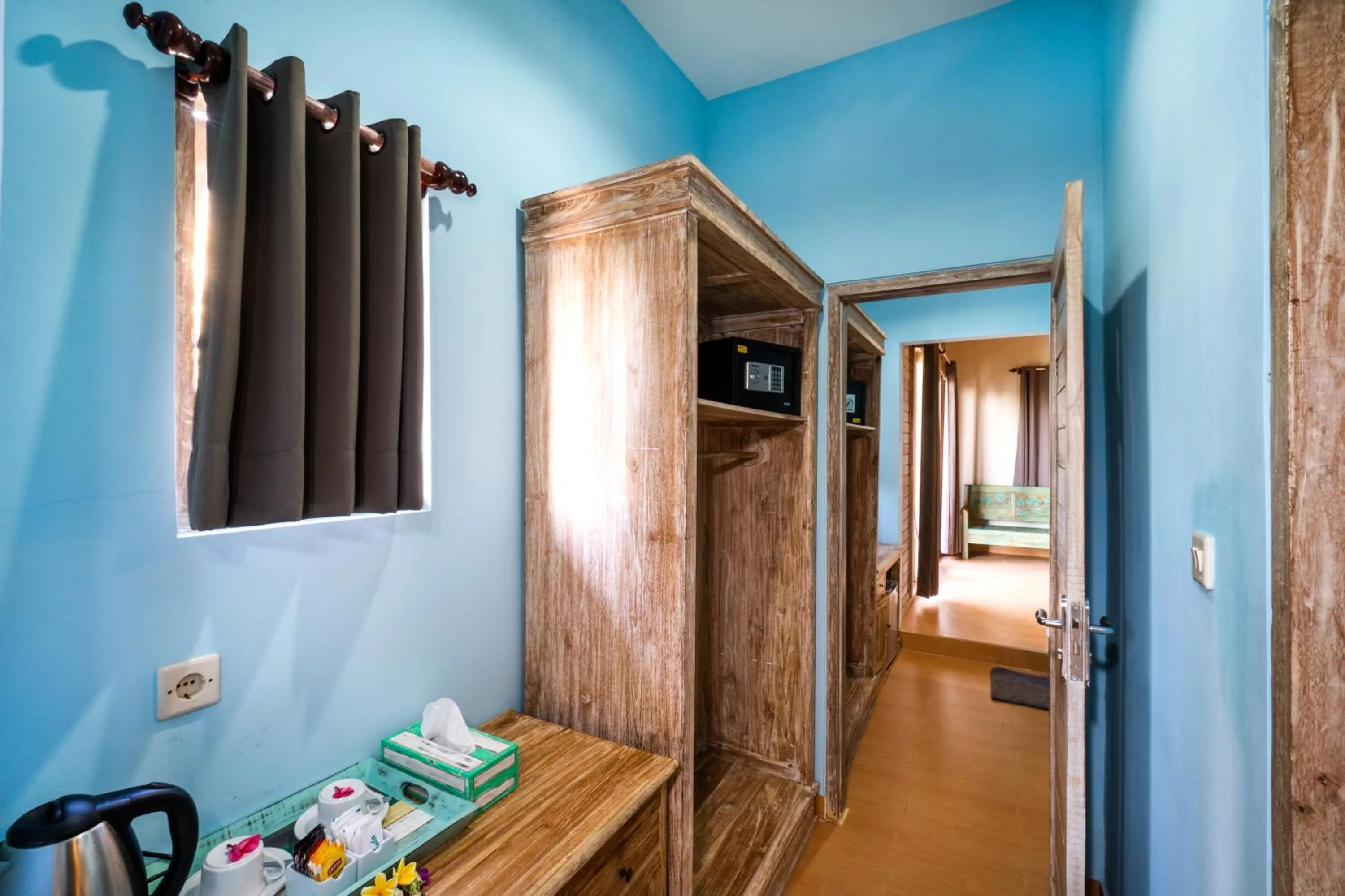 Coffee/tea facilities, Bed in Song Lambung Beach Huts