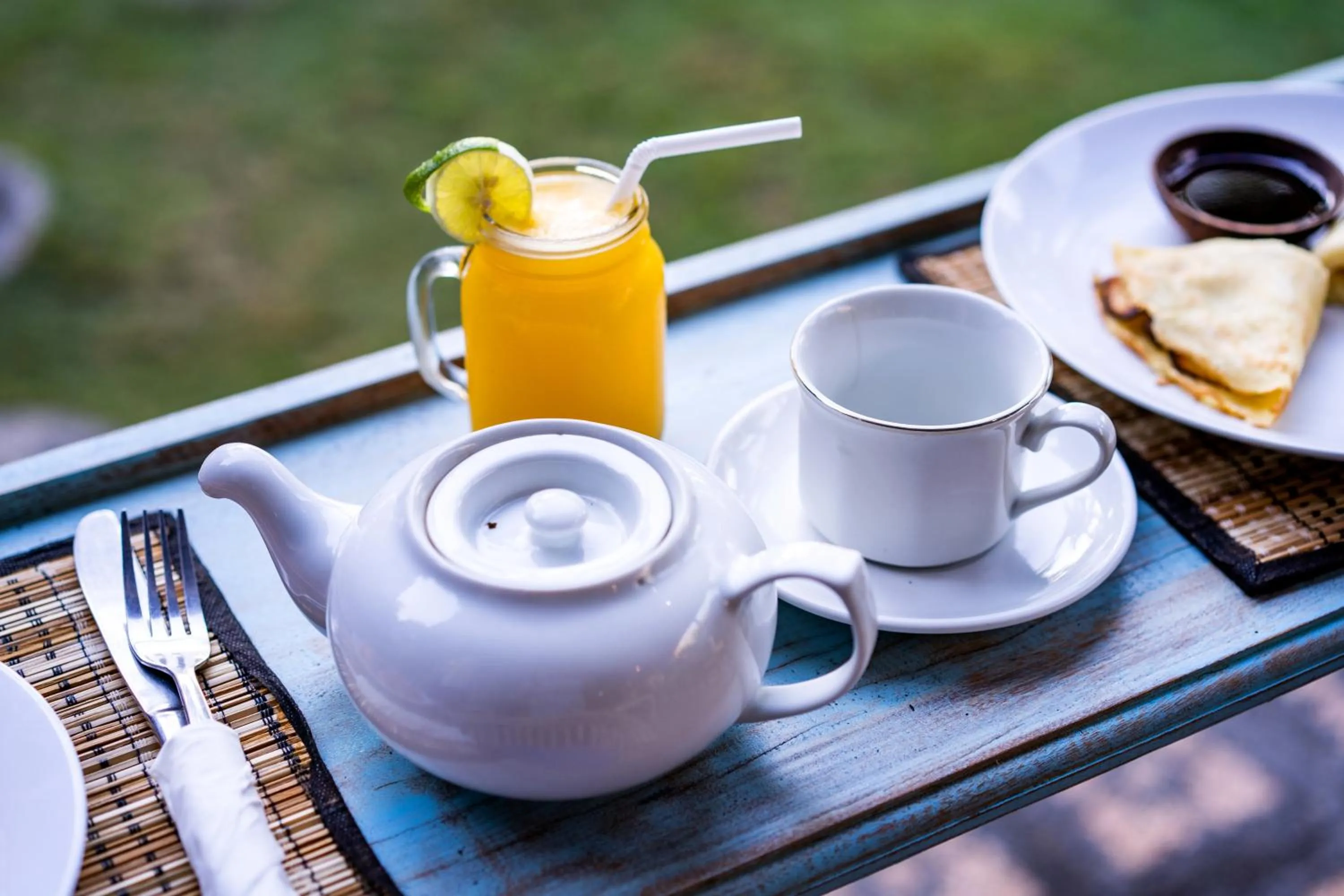 Asian breakfast in Song Lambung Beach Huts