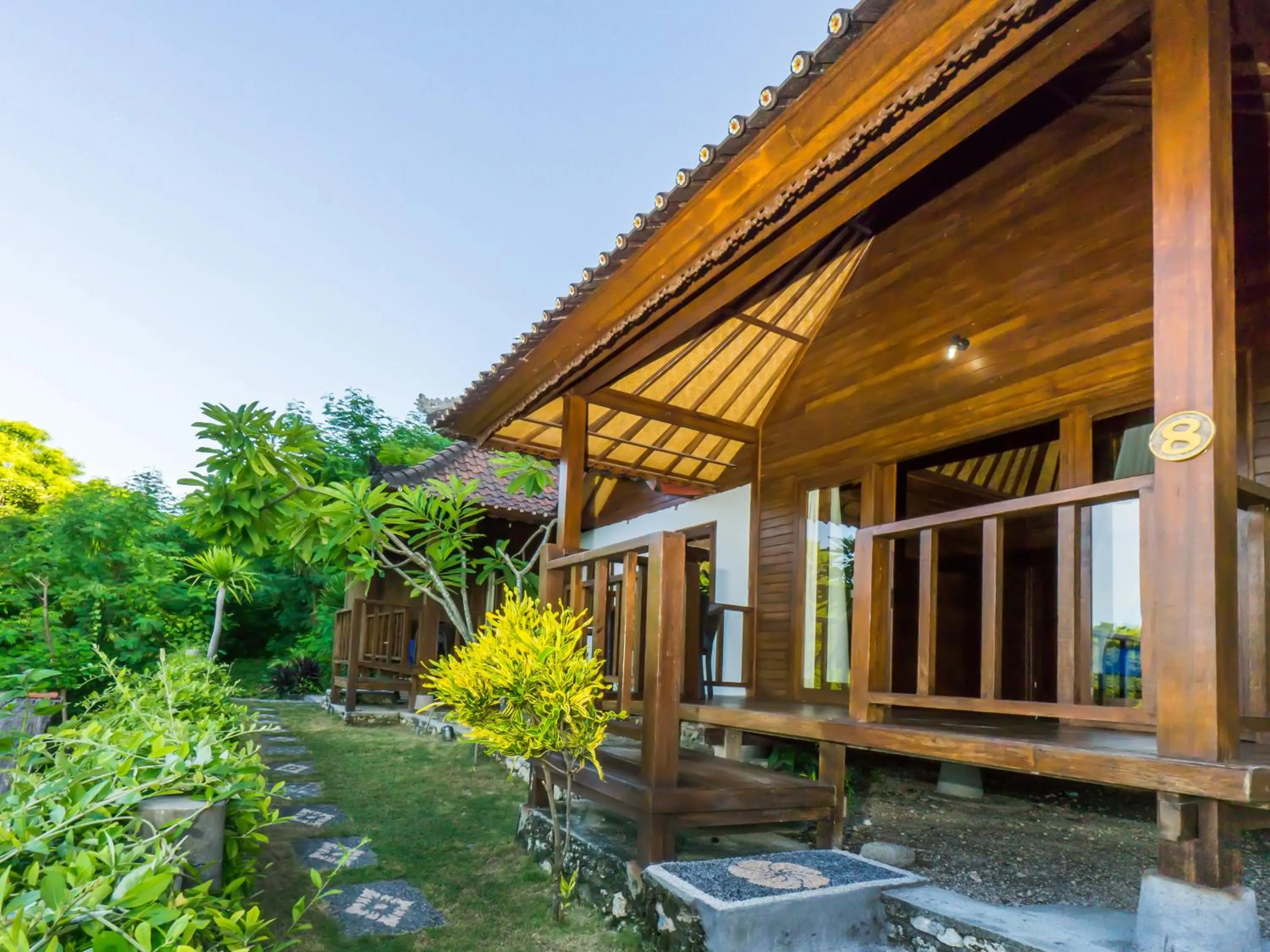 Photo of the whole room in Song Lambung Beach Huts