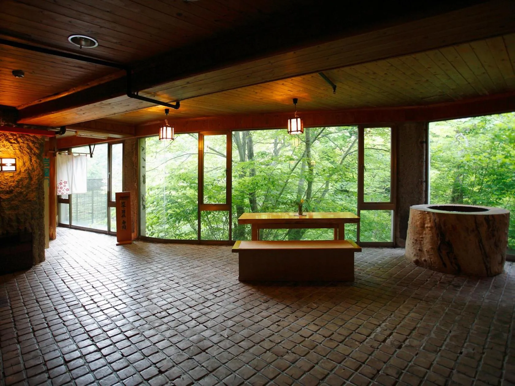 Area and facilities in Hana to Hana