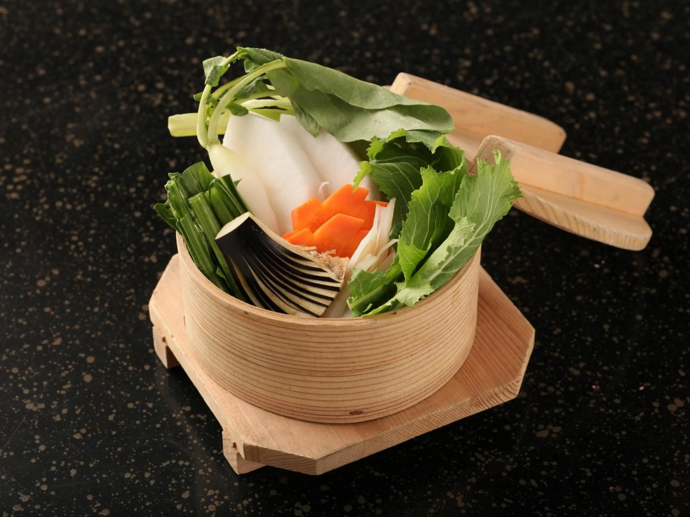 Food close-up in Hana to Hana