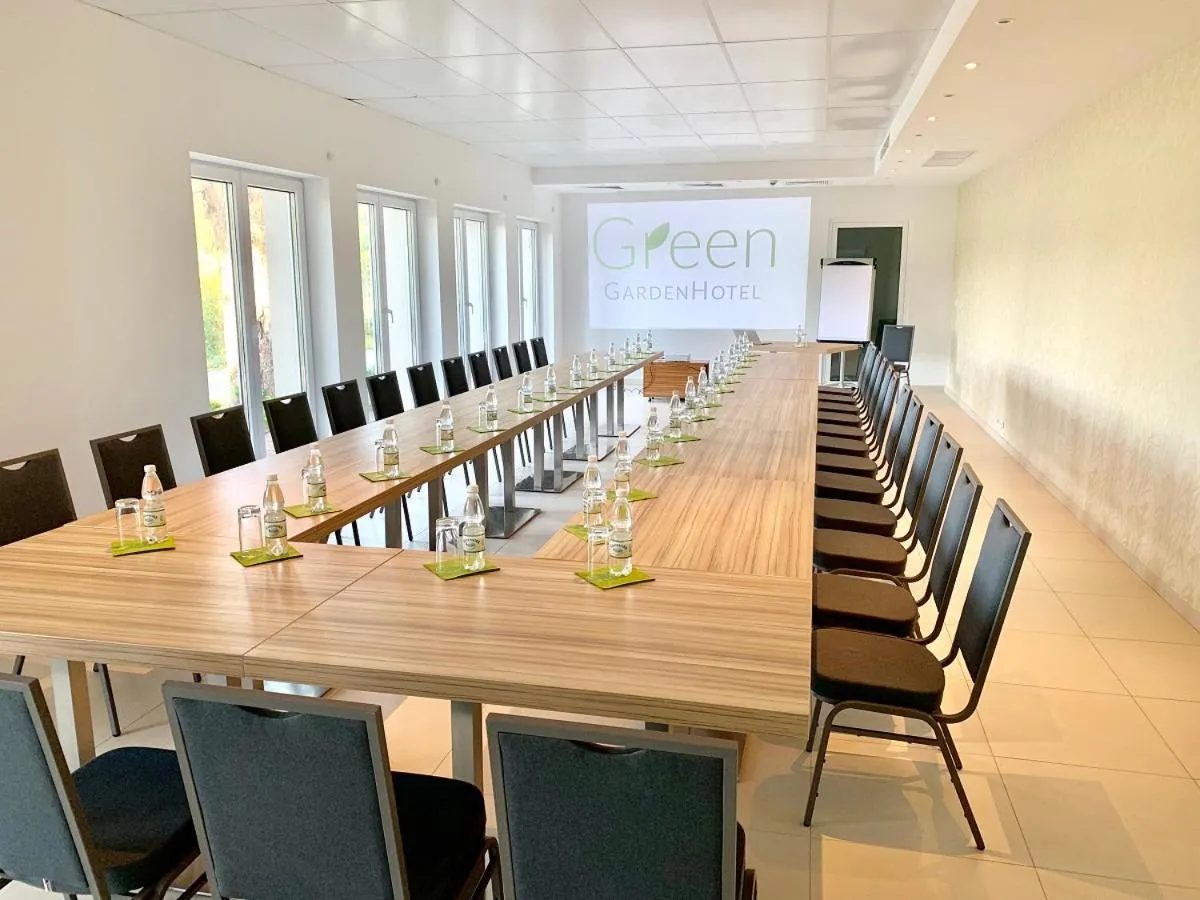 Meeting/conference room in Green Garden Hotel