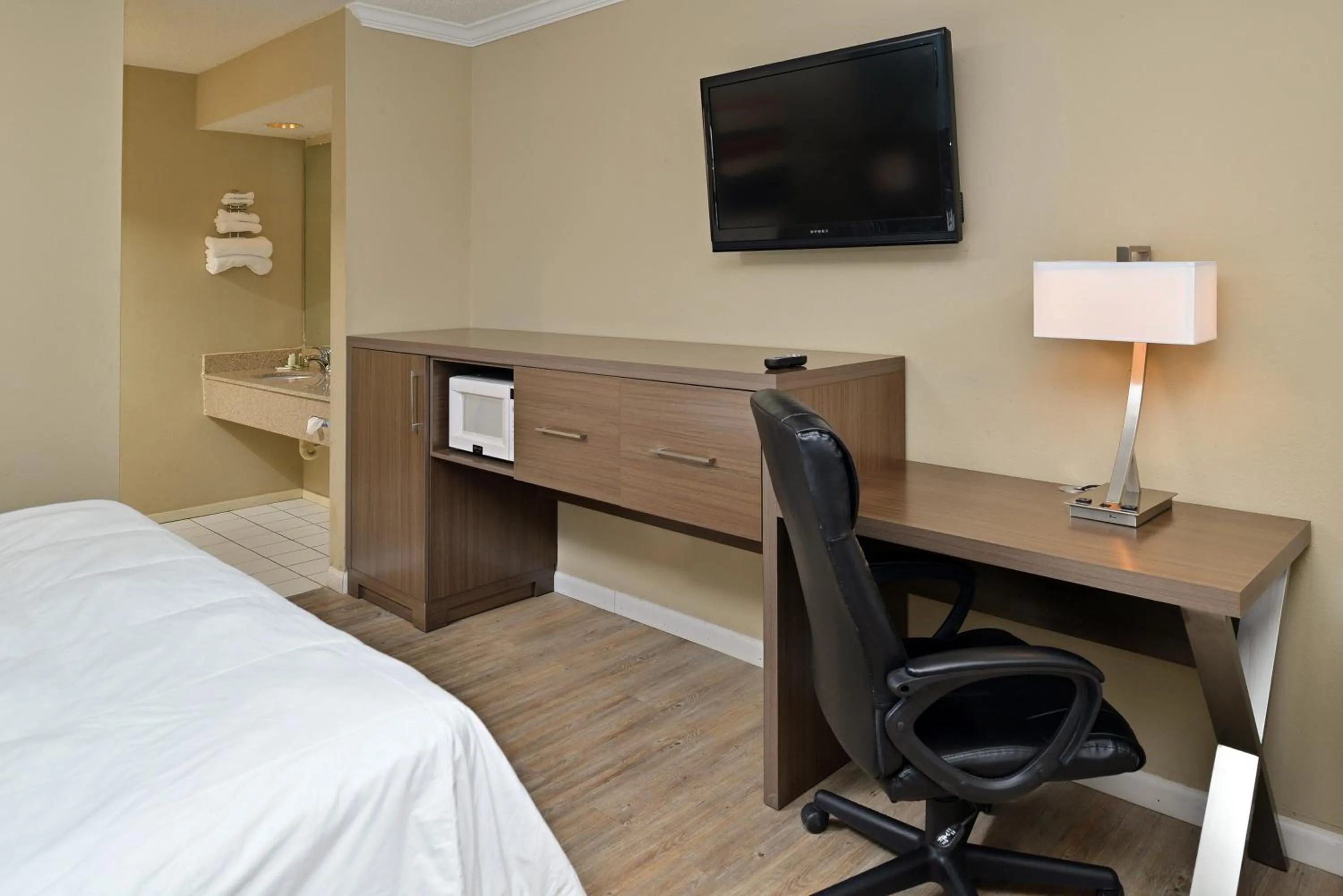 TV and multimedia, Bed in Inn of the Conchos