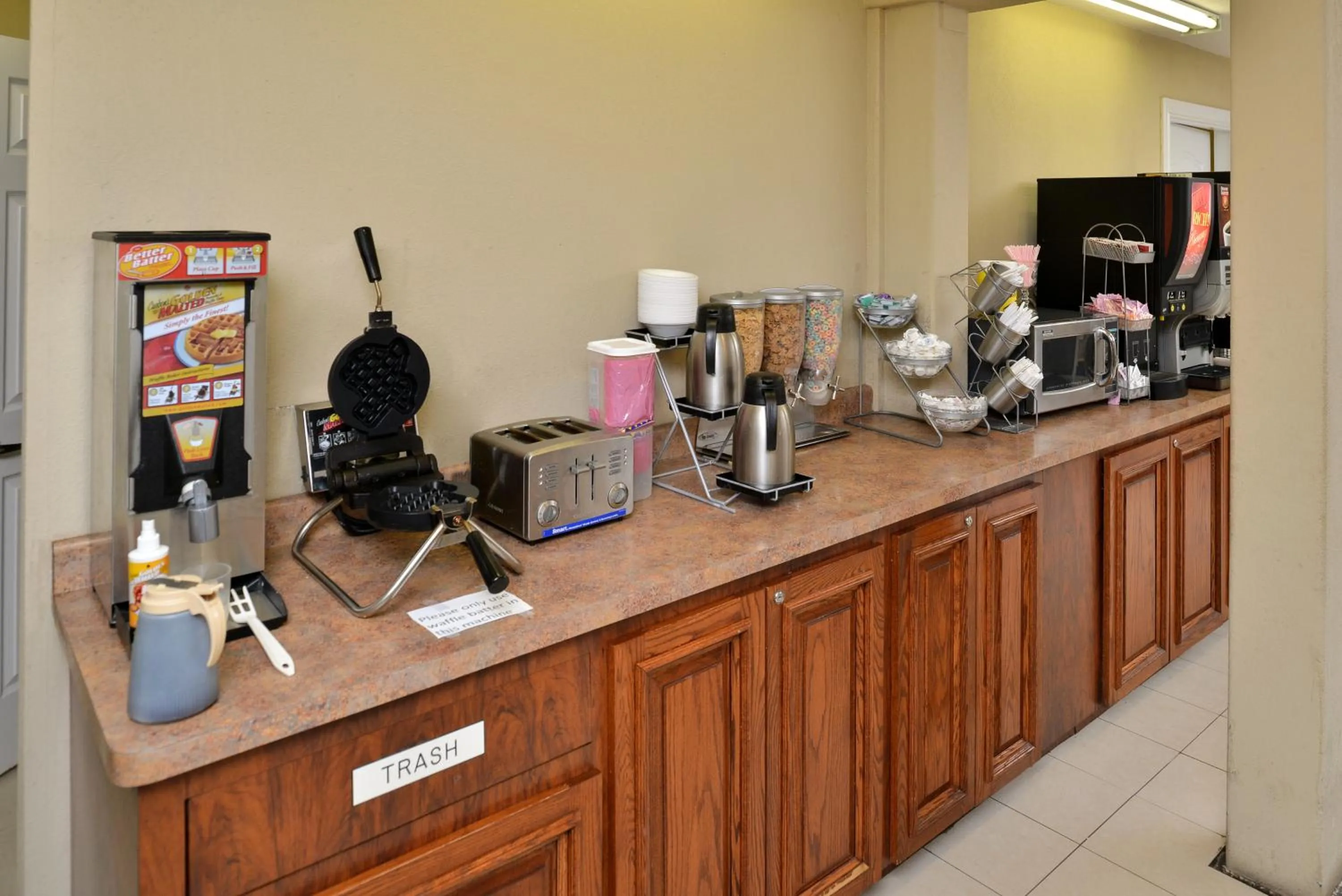 Breakfast in Inn of the Conchos