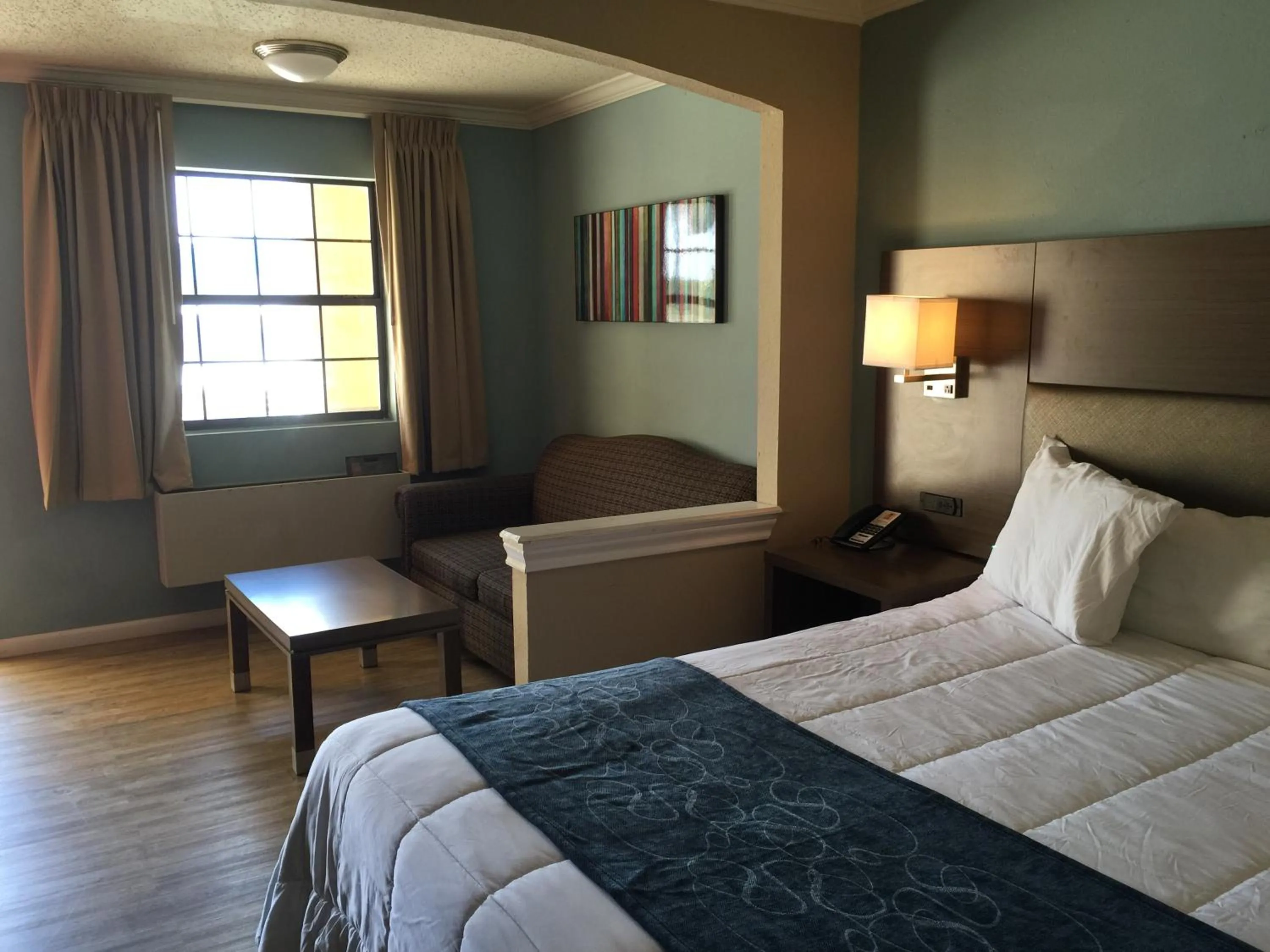 Seating area, Bed in Inn of the Conchos