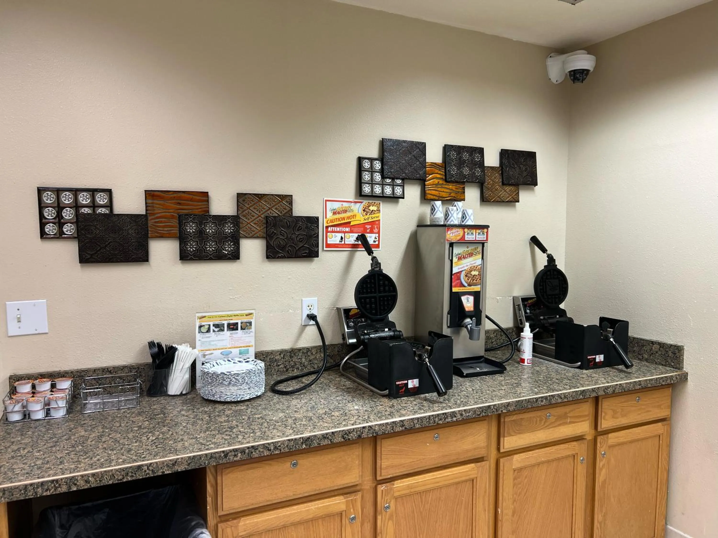 Breakfast in GuestHouse Inn Bellingham