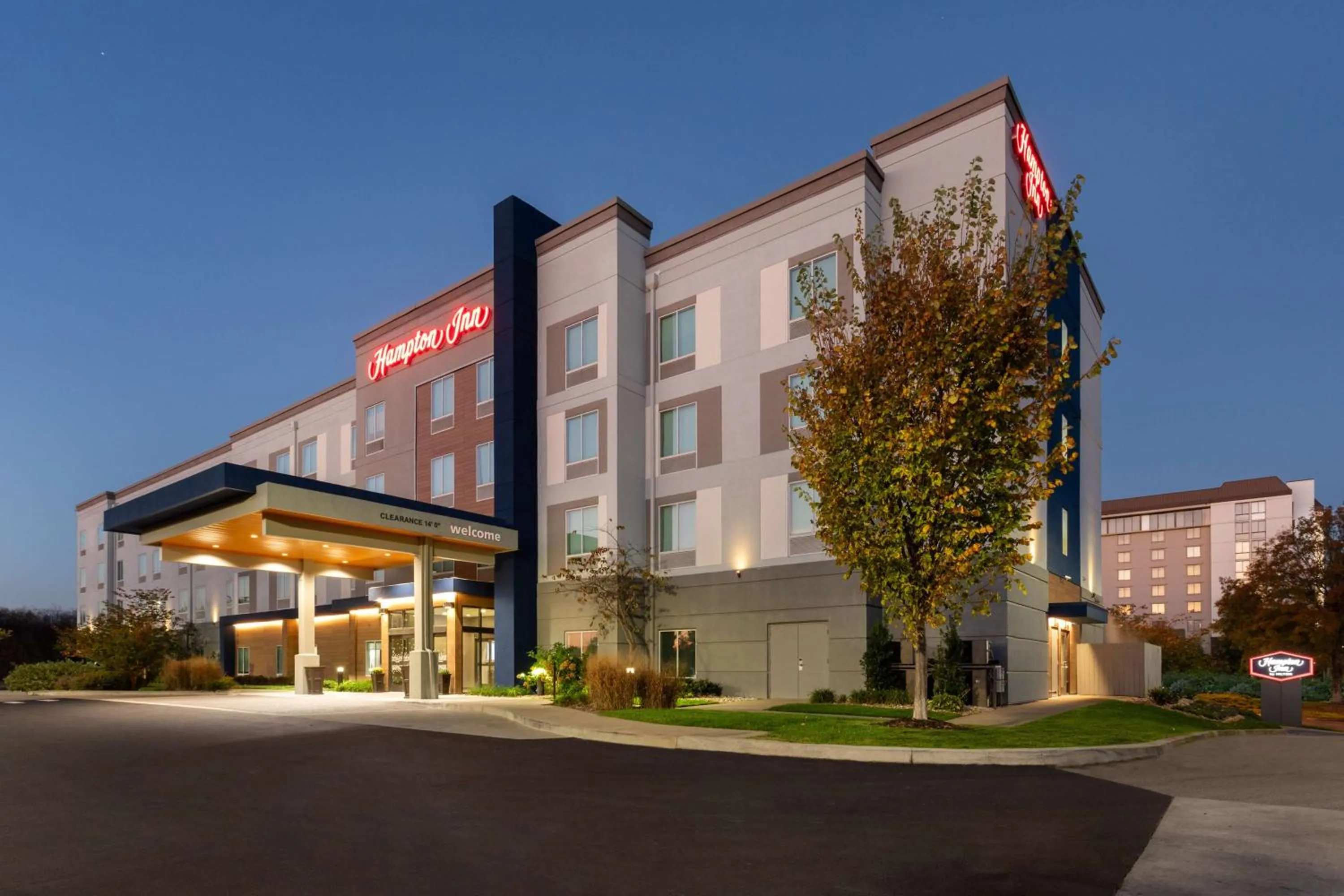 Property building in Hampton Inn by Hilton Nashville Airport Century Place