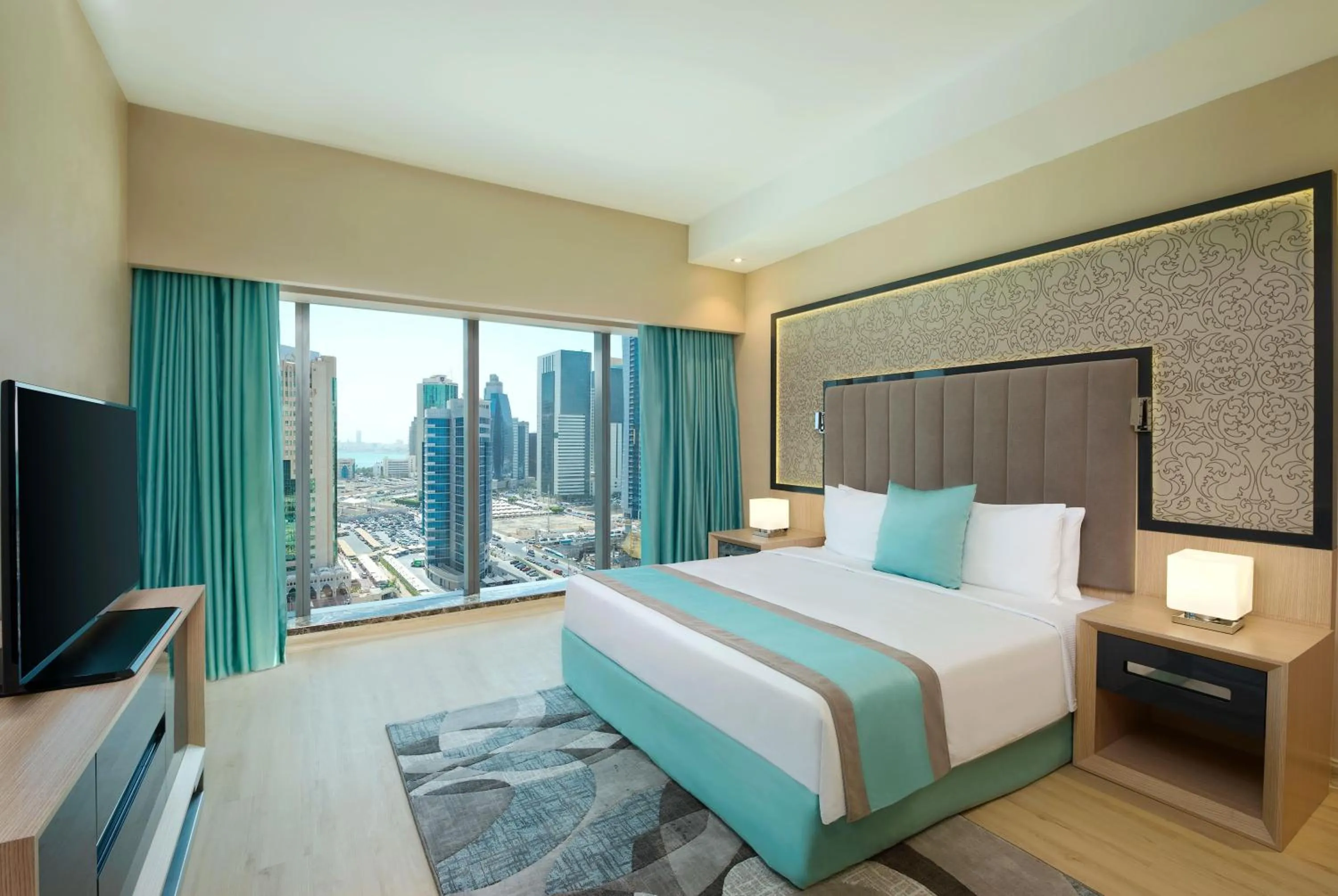 Photo of the whole room, Bed in Wyndham Doha West Bay