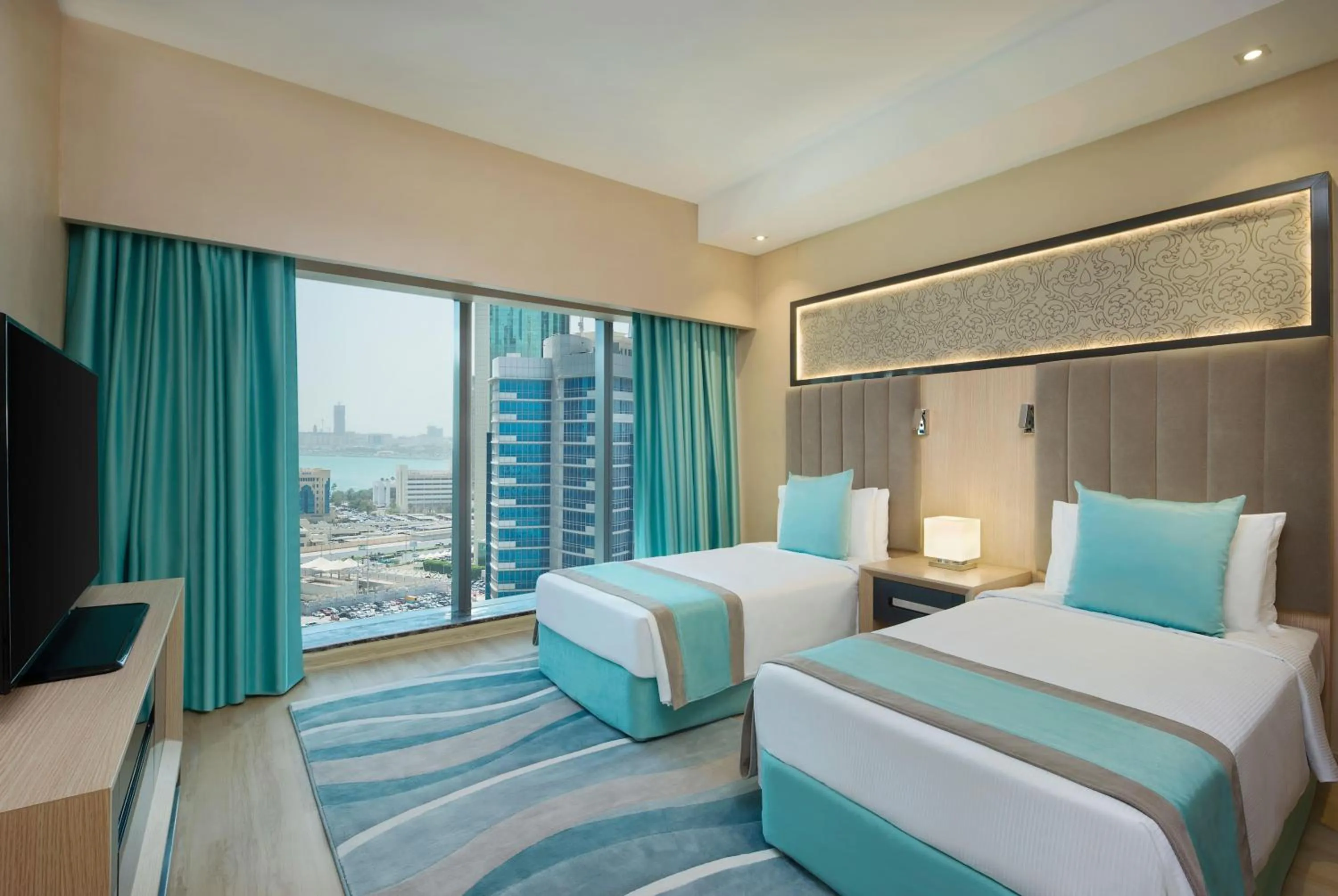 Photo of the whole room, Bed in Wyndham Doha West Bay