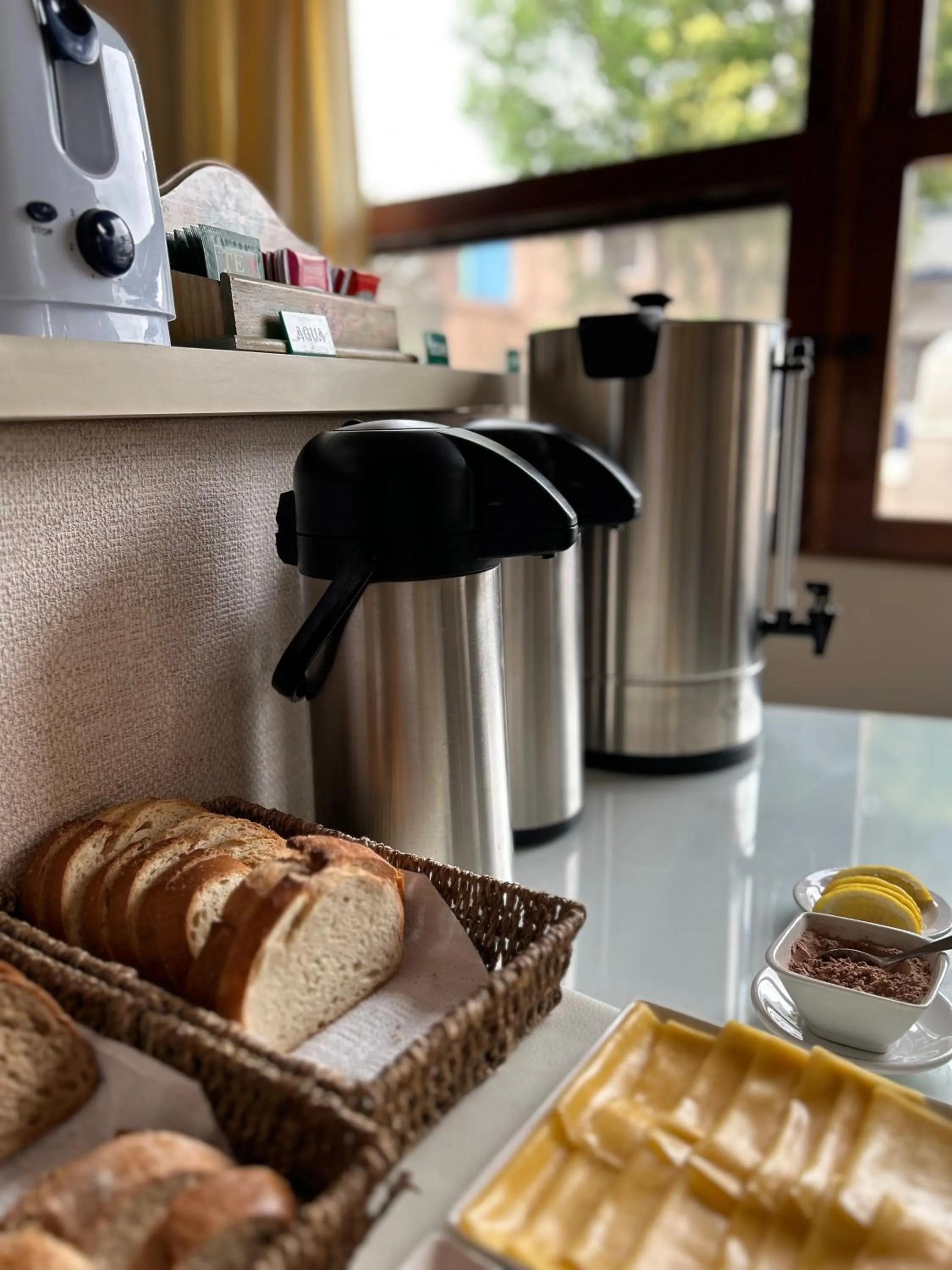 Buffet breakfast in Hotel Tamariz