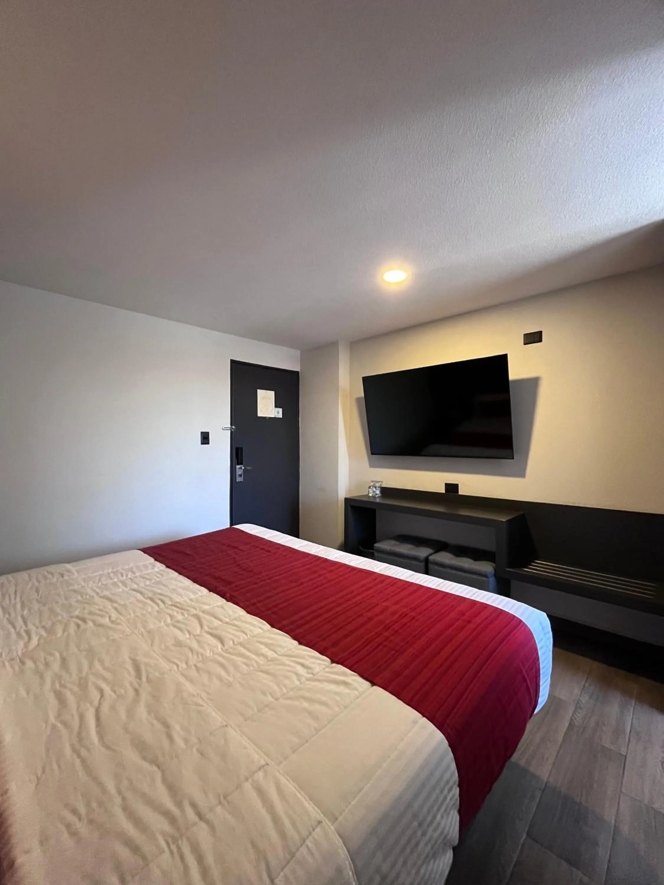 Bed in Hotel Granada