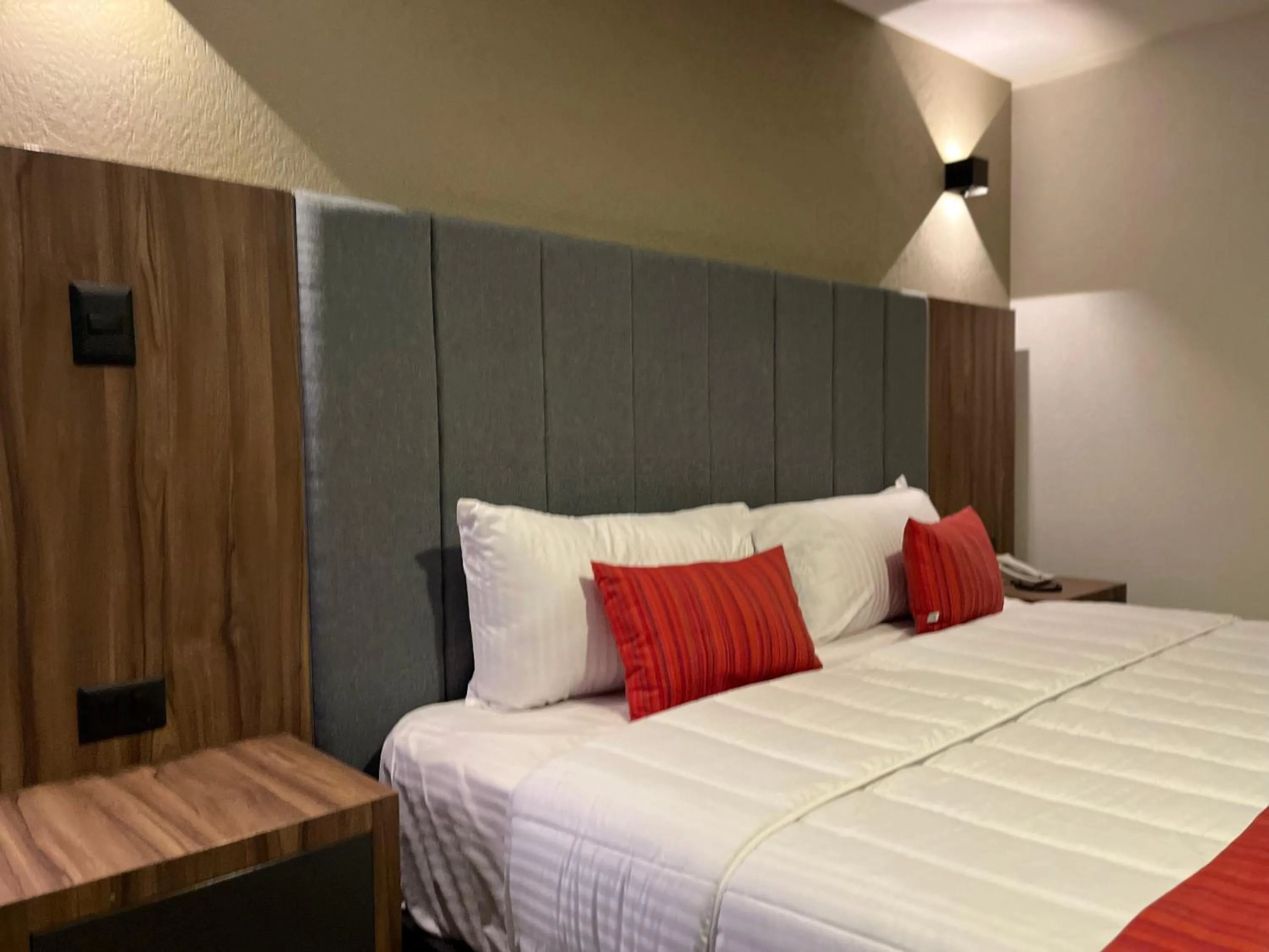 Bed in Hotel Granada