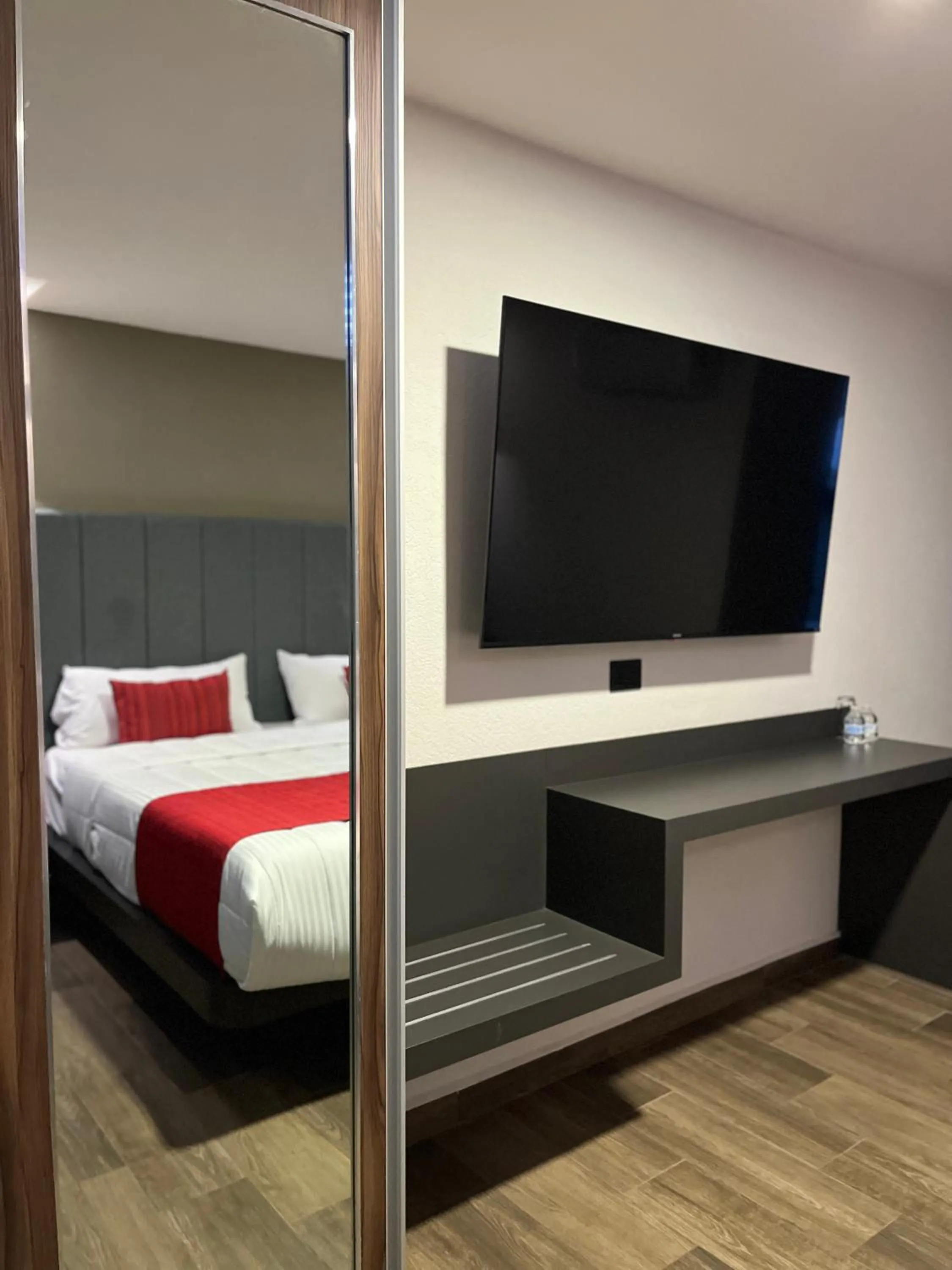 Bed in Hotel Granada