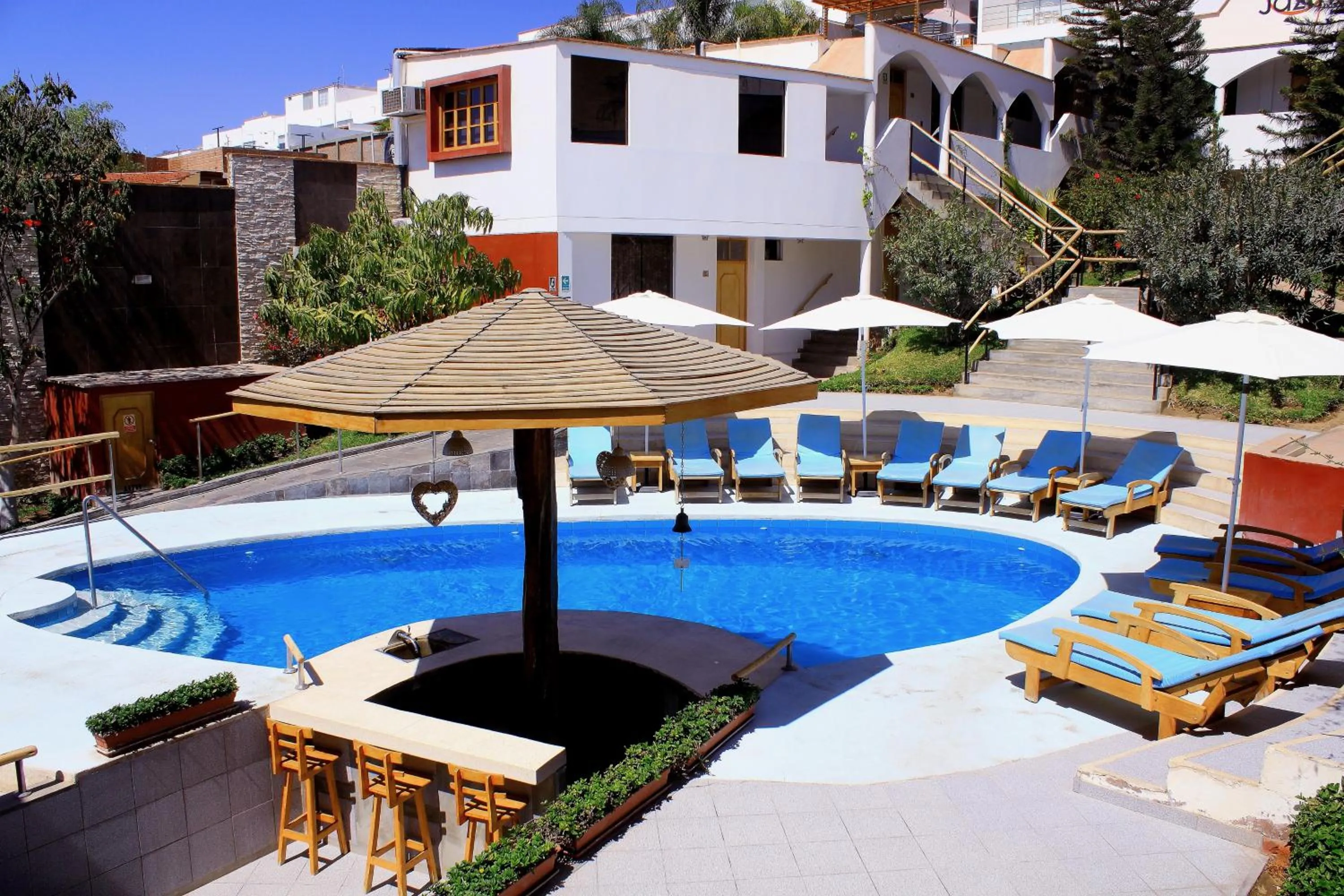 Swimming pool in Hotel Villa Jazmin