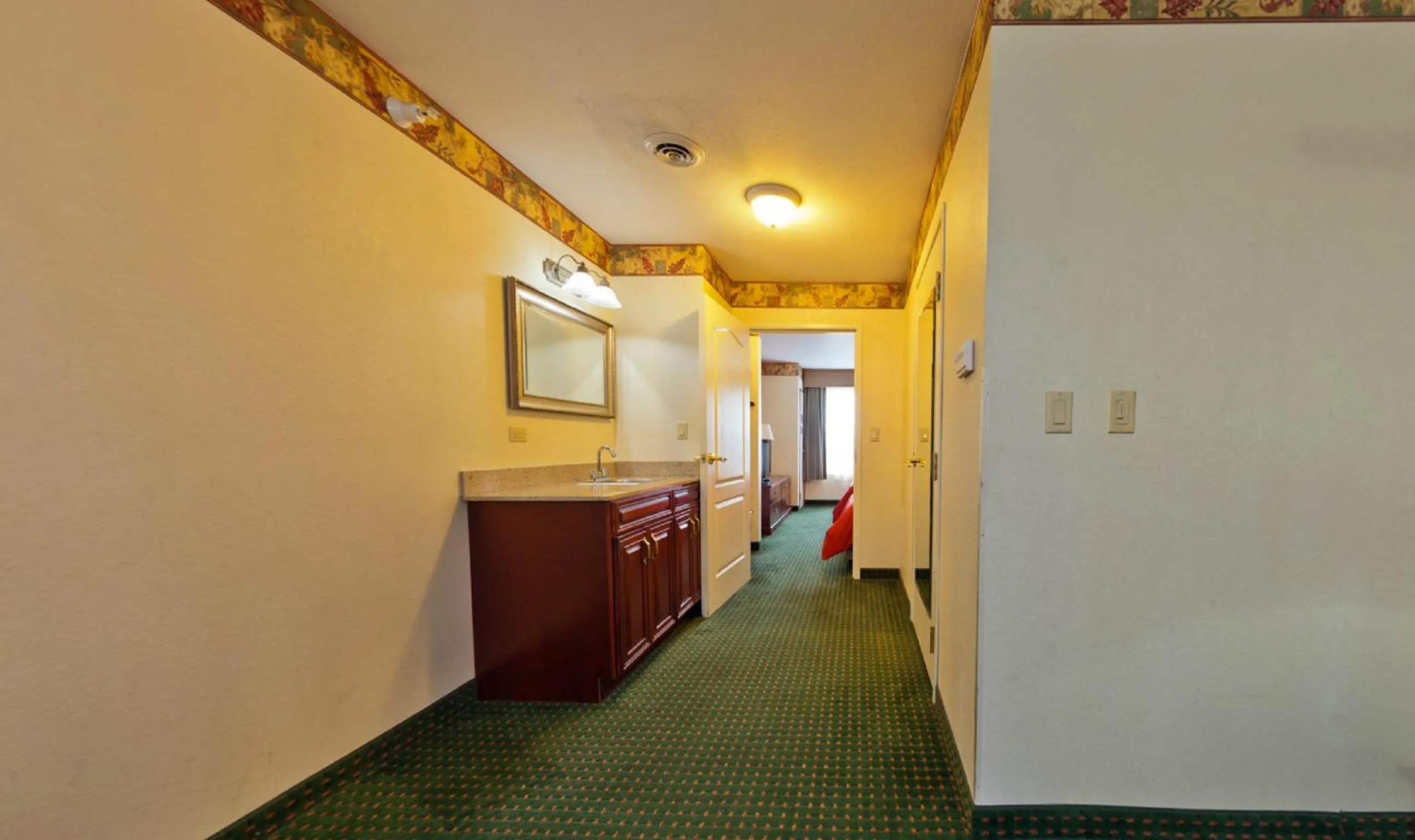 Decorative detail in Country Inn & Suites by Radisson, Elkhart North, IN