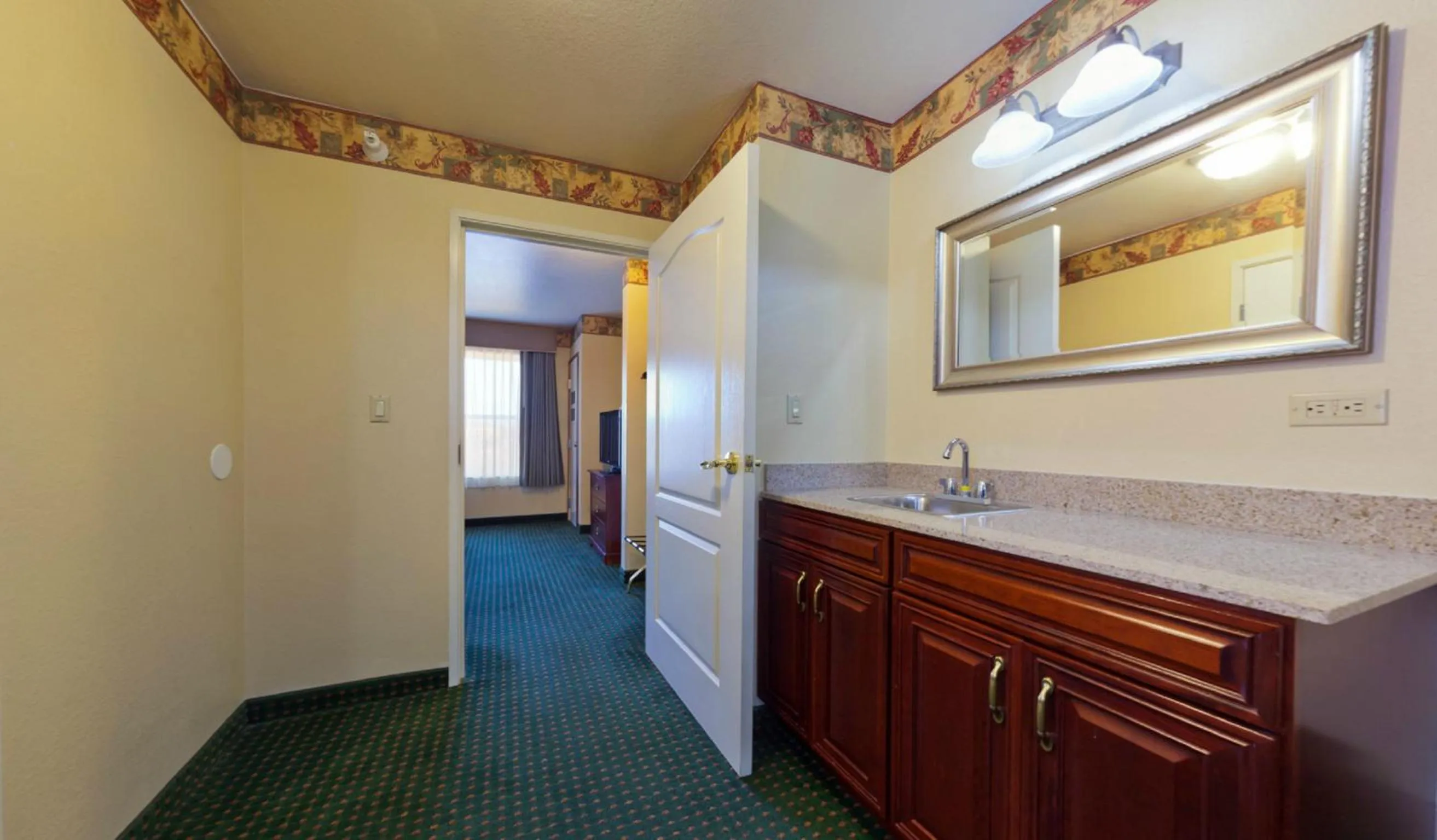 Decorative detail in Country Inn & Suites by Radisson, Elkhart North, IN