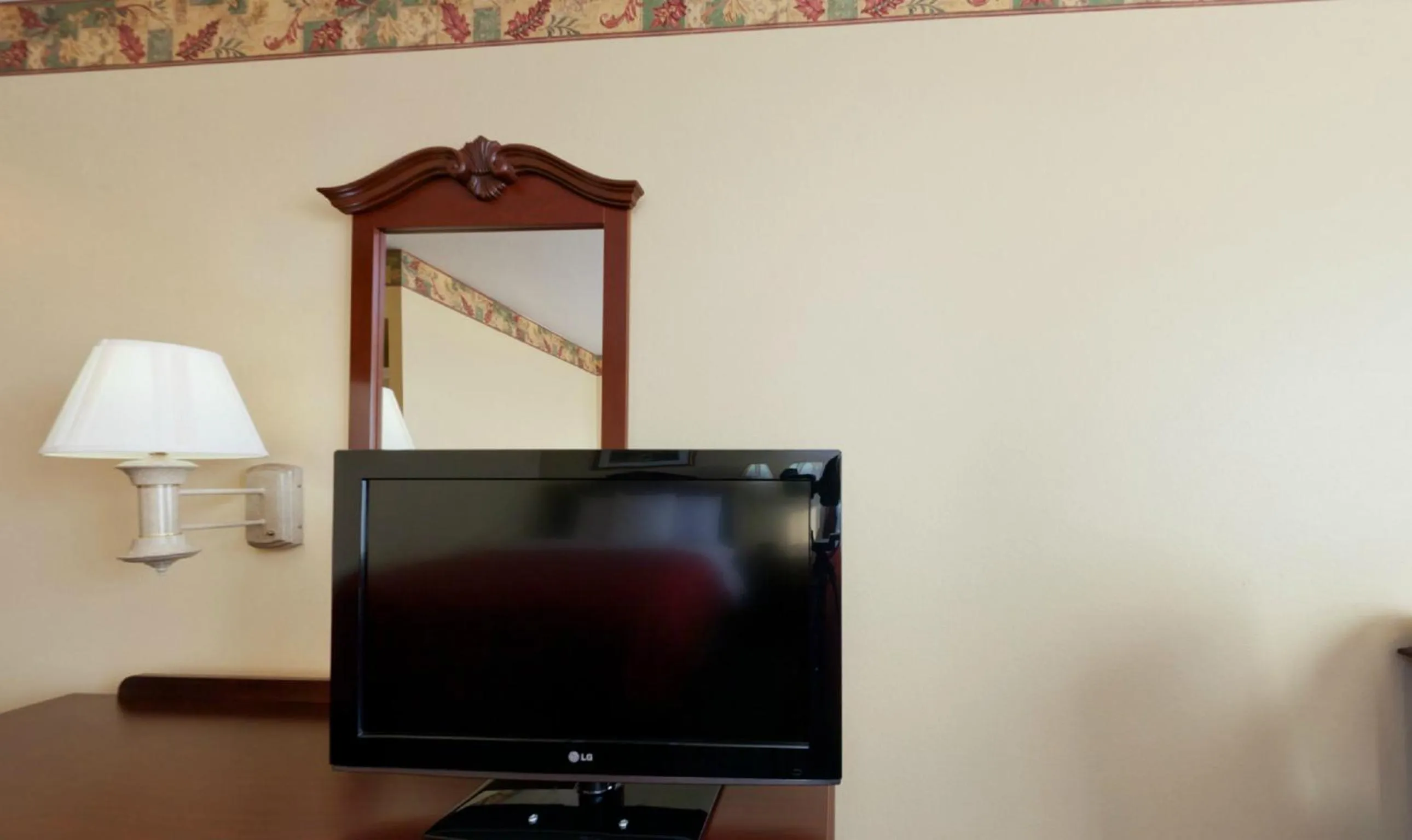 Decorative detail in Country Inn & Suites by Radisson, Elkhart North, IN