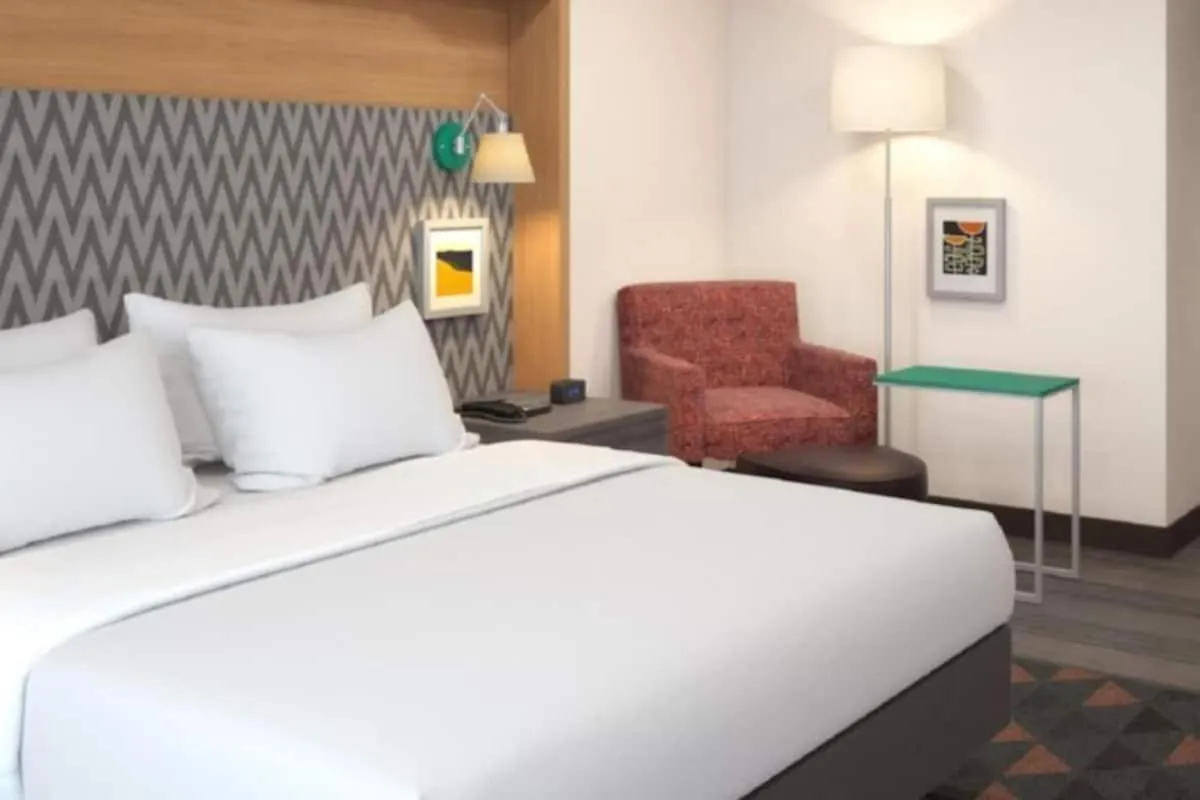 Bed in Holiday Inn & Suites Houston NW - Willowbrook by IHG