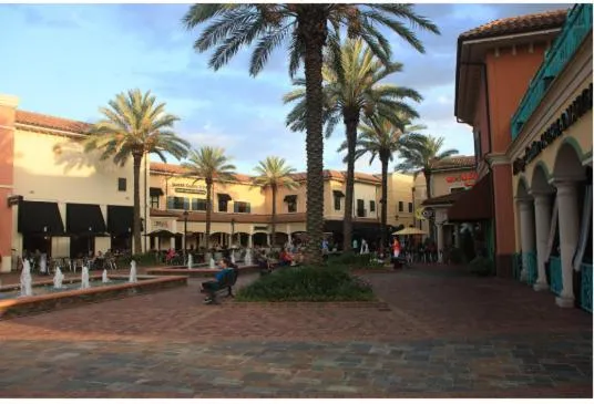 Shopping Area in Holiday Inn & Suites Houston NW - Willowbrook by IHG