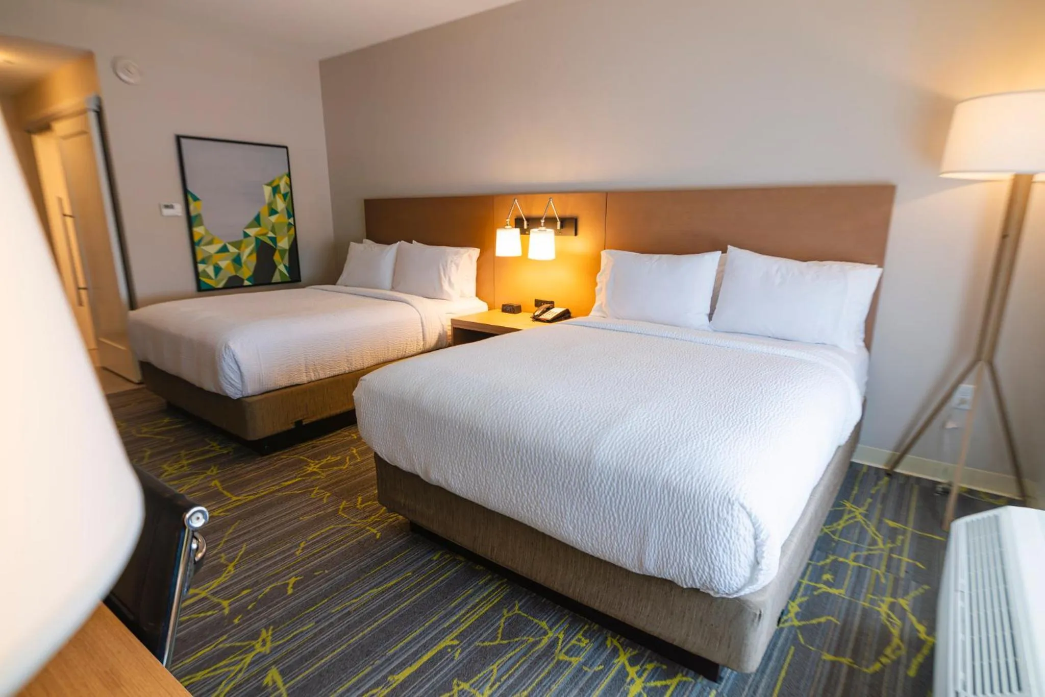 Photo of the whole room, Bed in Holiday Inn & Suites Houston NW - Willowbrook by IHG
