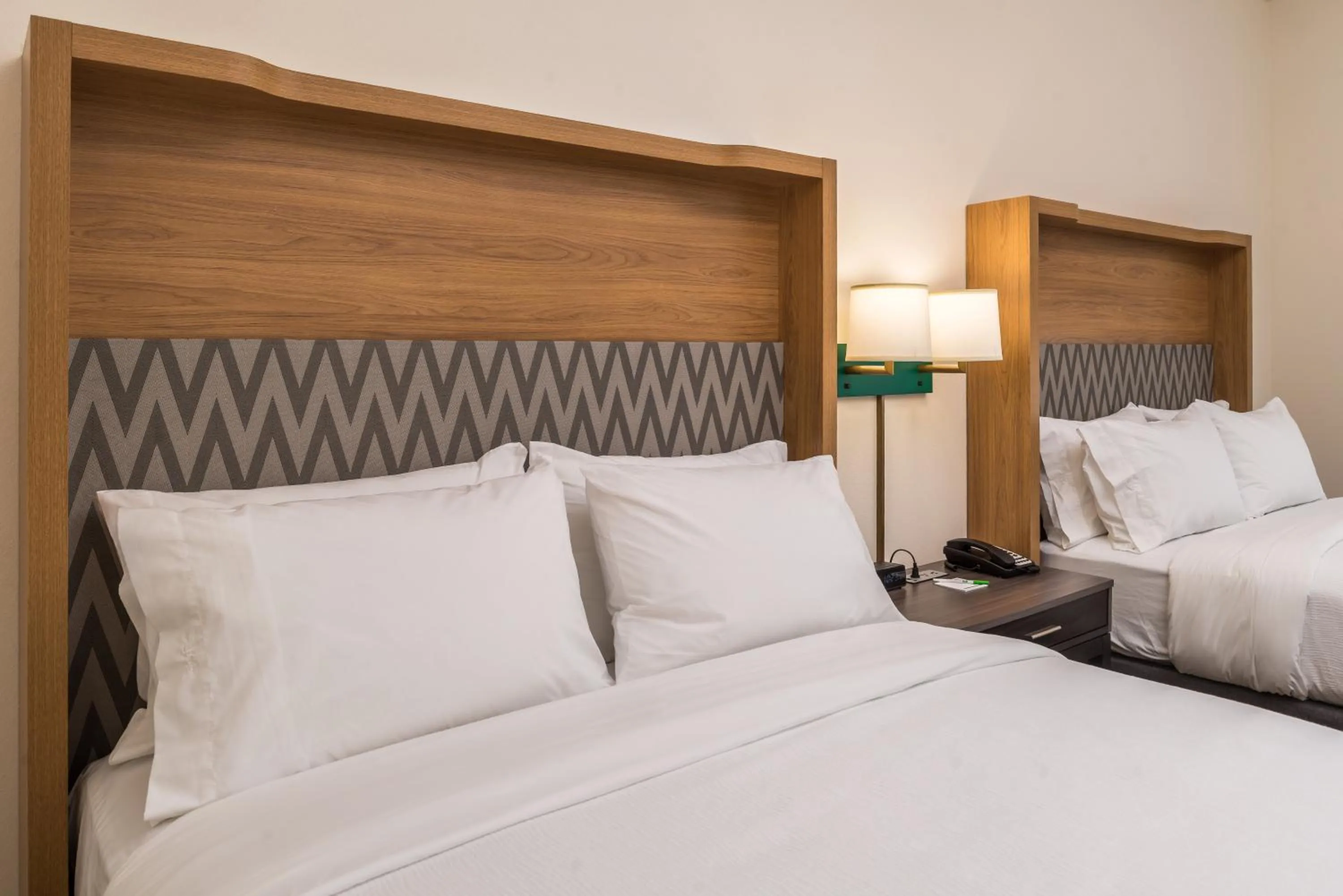 Photo of the whole room, Bed in Holiday Inn Joplin by IHG