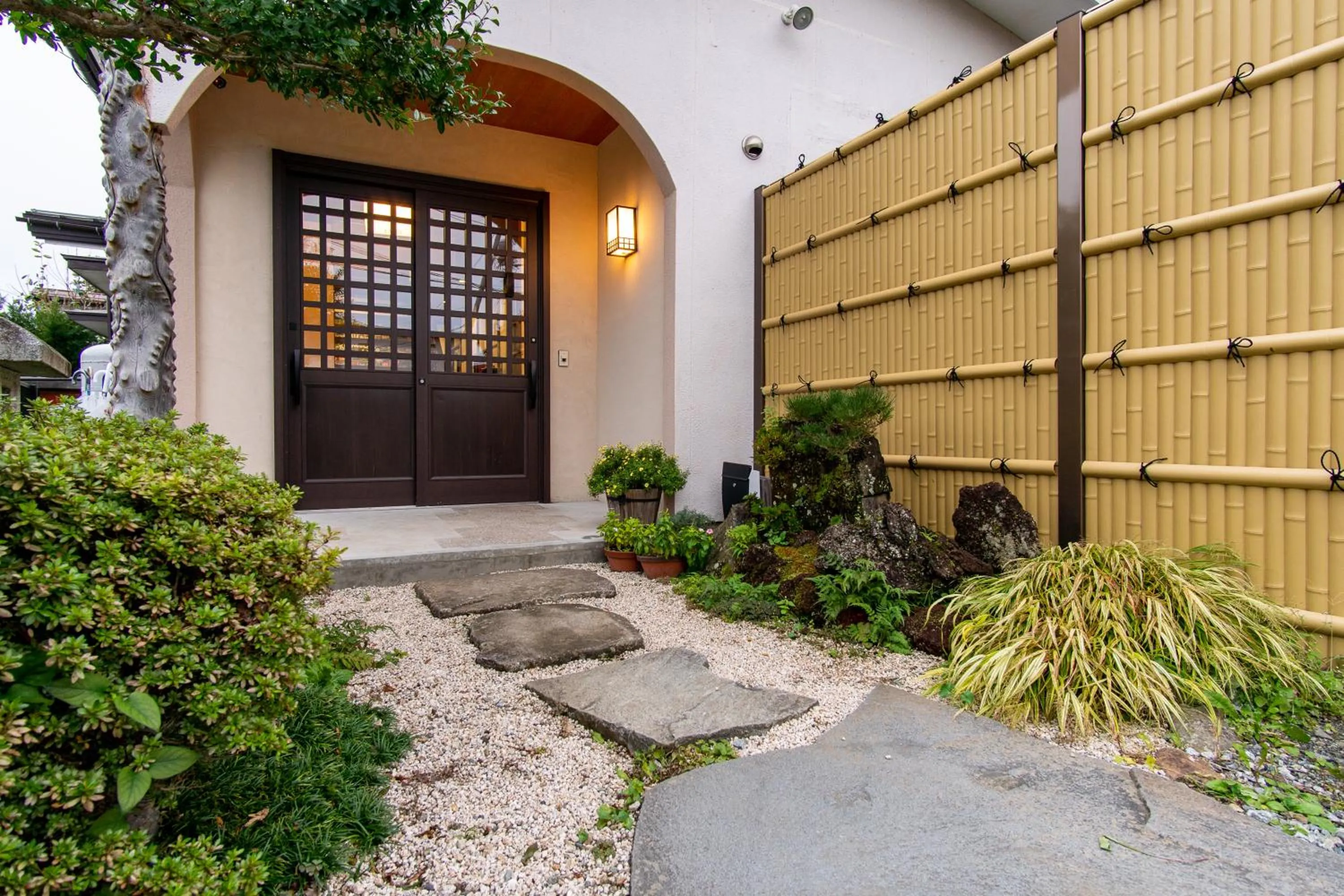 Facade/entrance in HOSTEL MICHIKUSA-YA