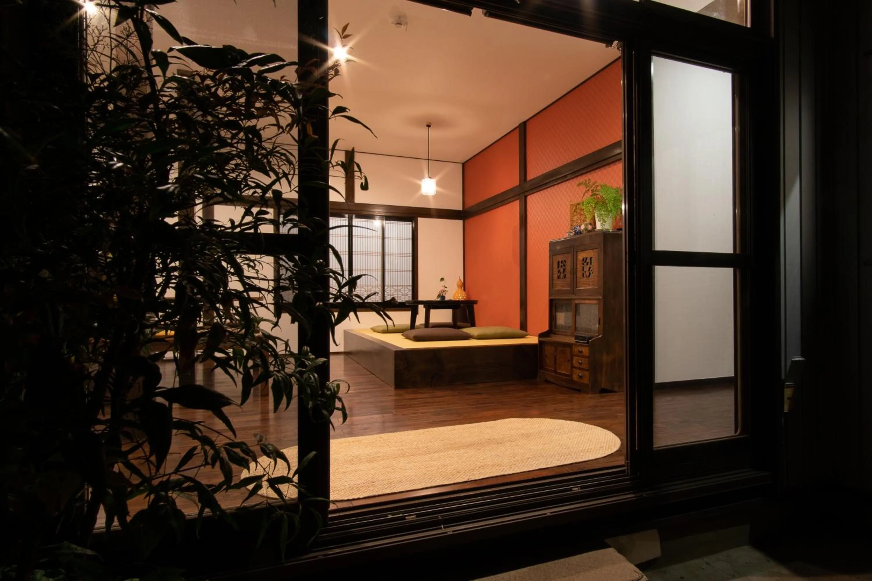 Property building in HOSTEL MICHIKUSA-YA