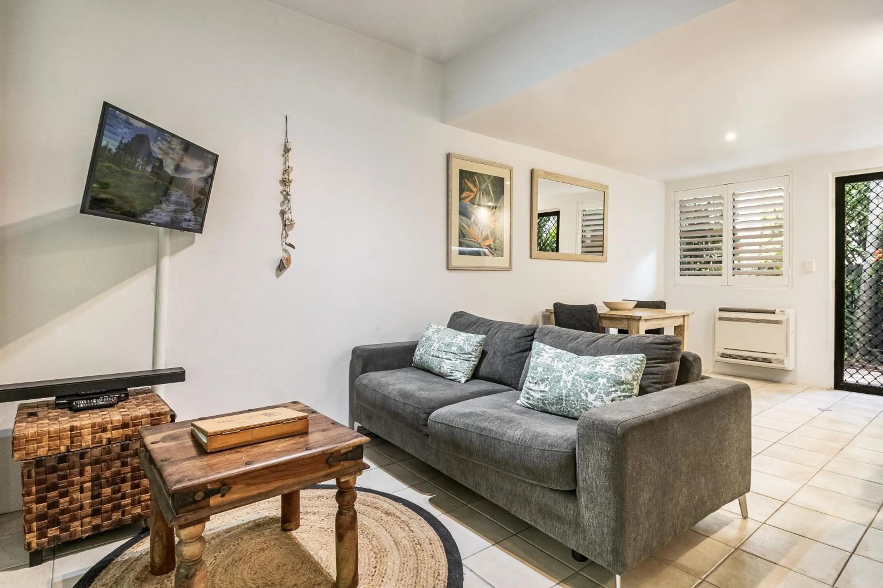 Living room in Julians Apartments