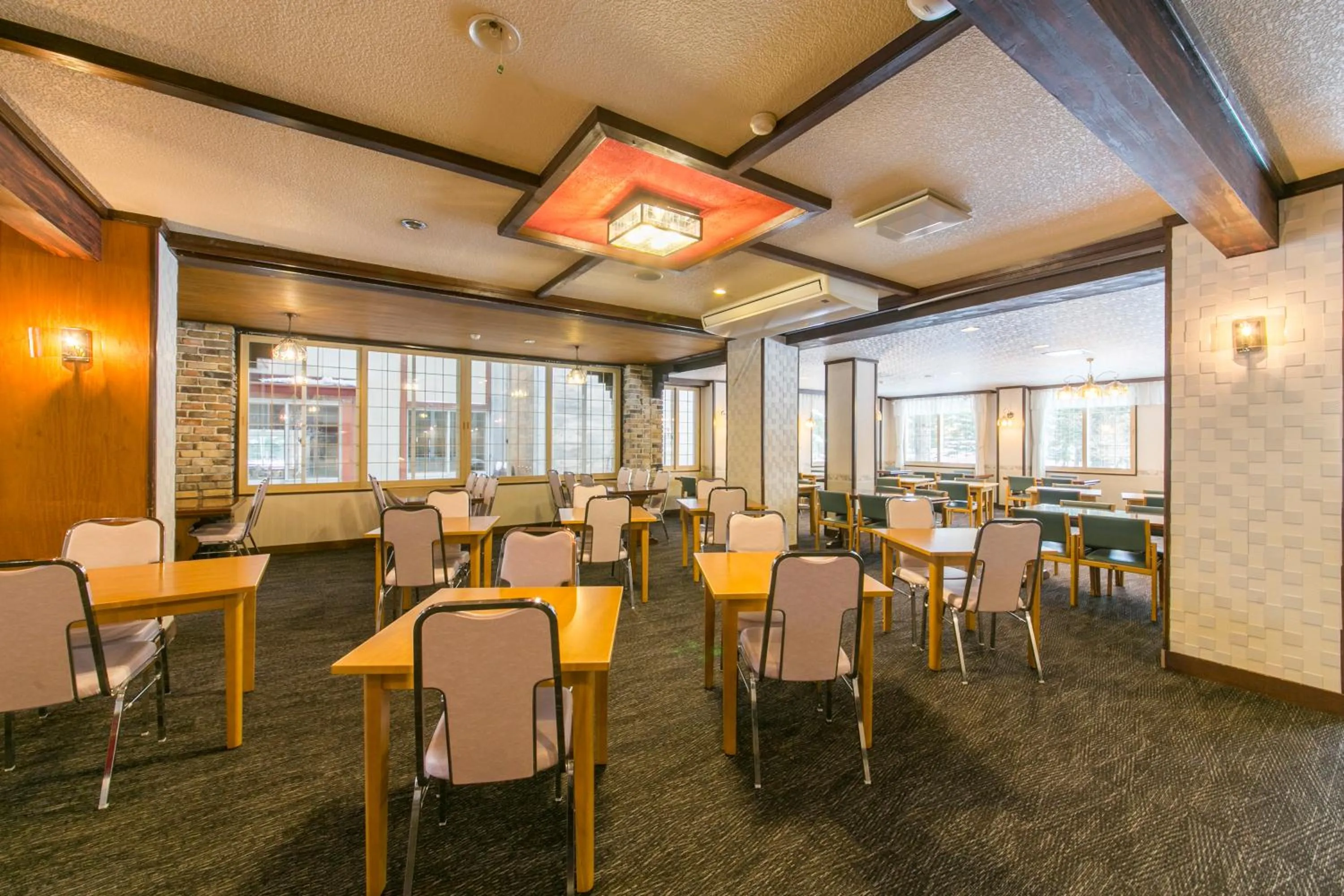 Restaurant/places to eat in Rosenheim Hakuba