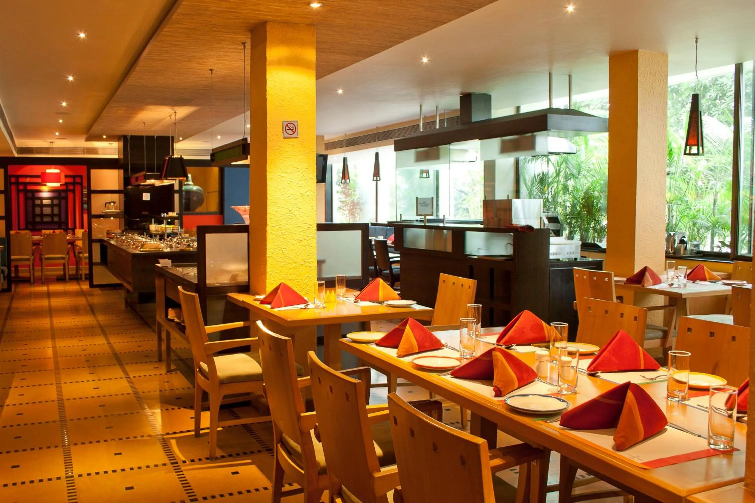 Restaurant/places to eat in The Central Park