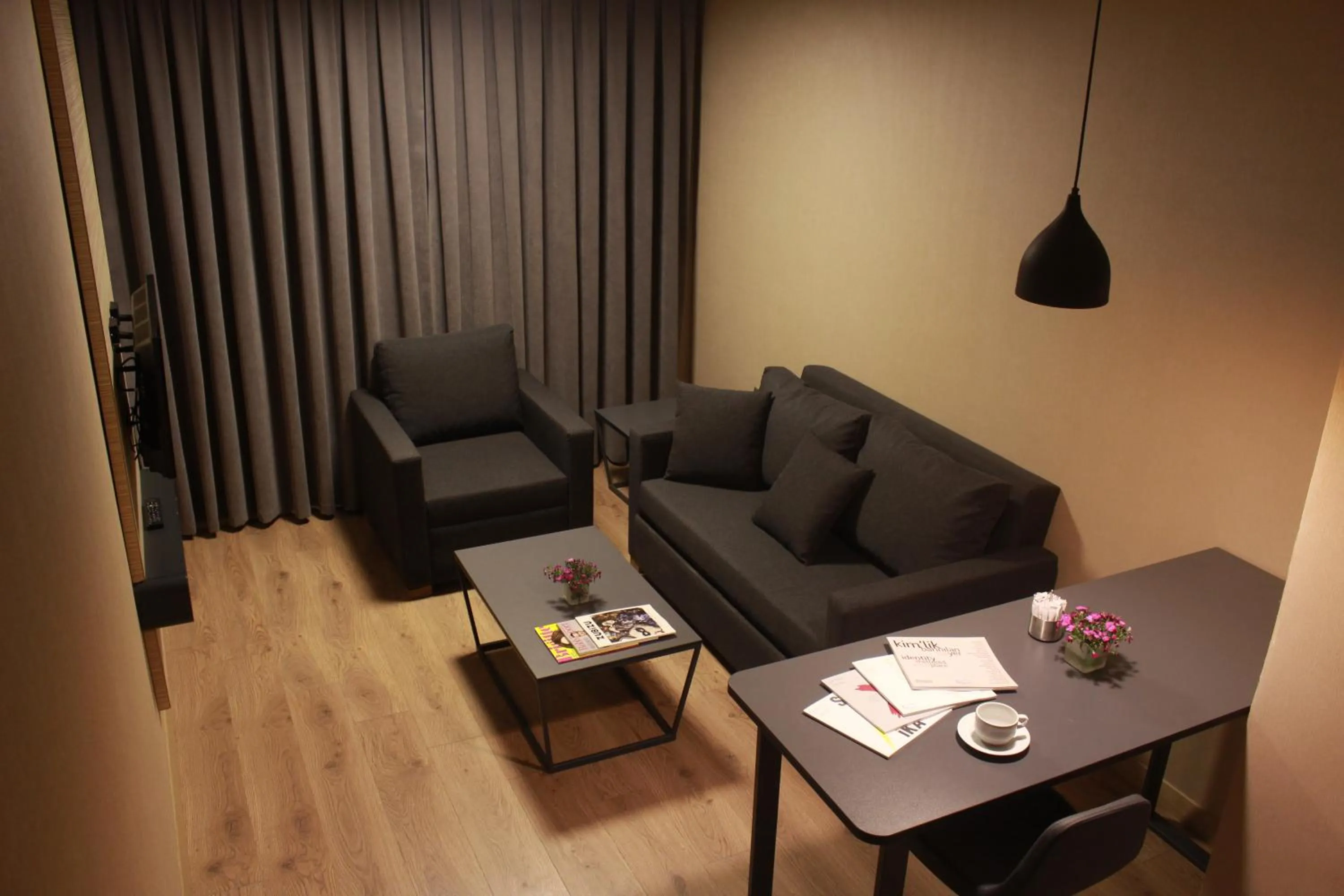 Living room in Endless Comfort Hotel Taksim