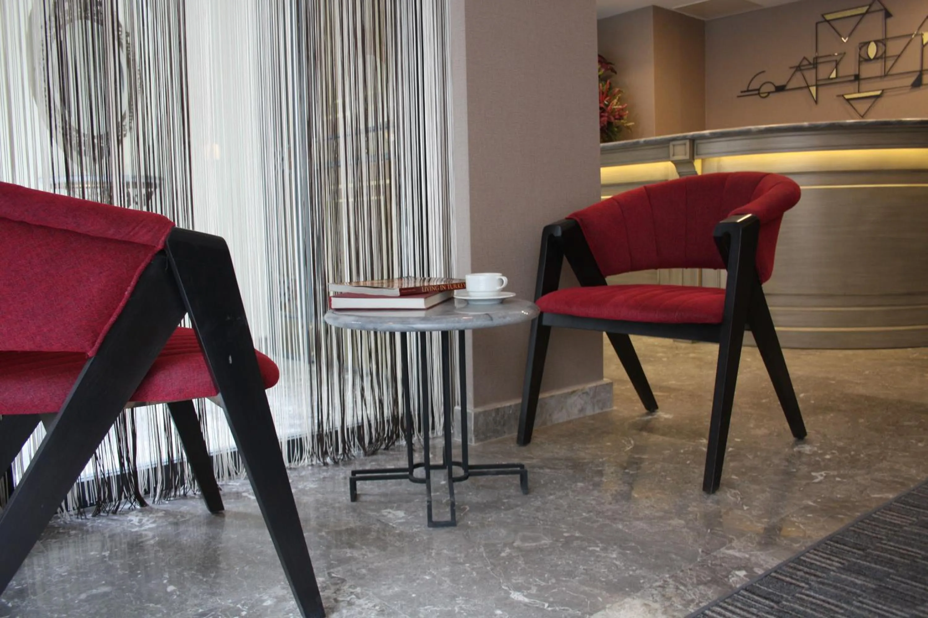 Lobby or reception in Endless Comfort Hotel Taksim