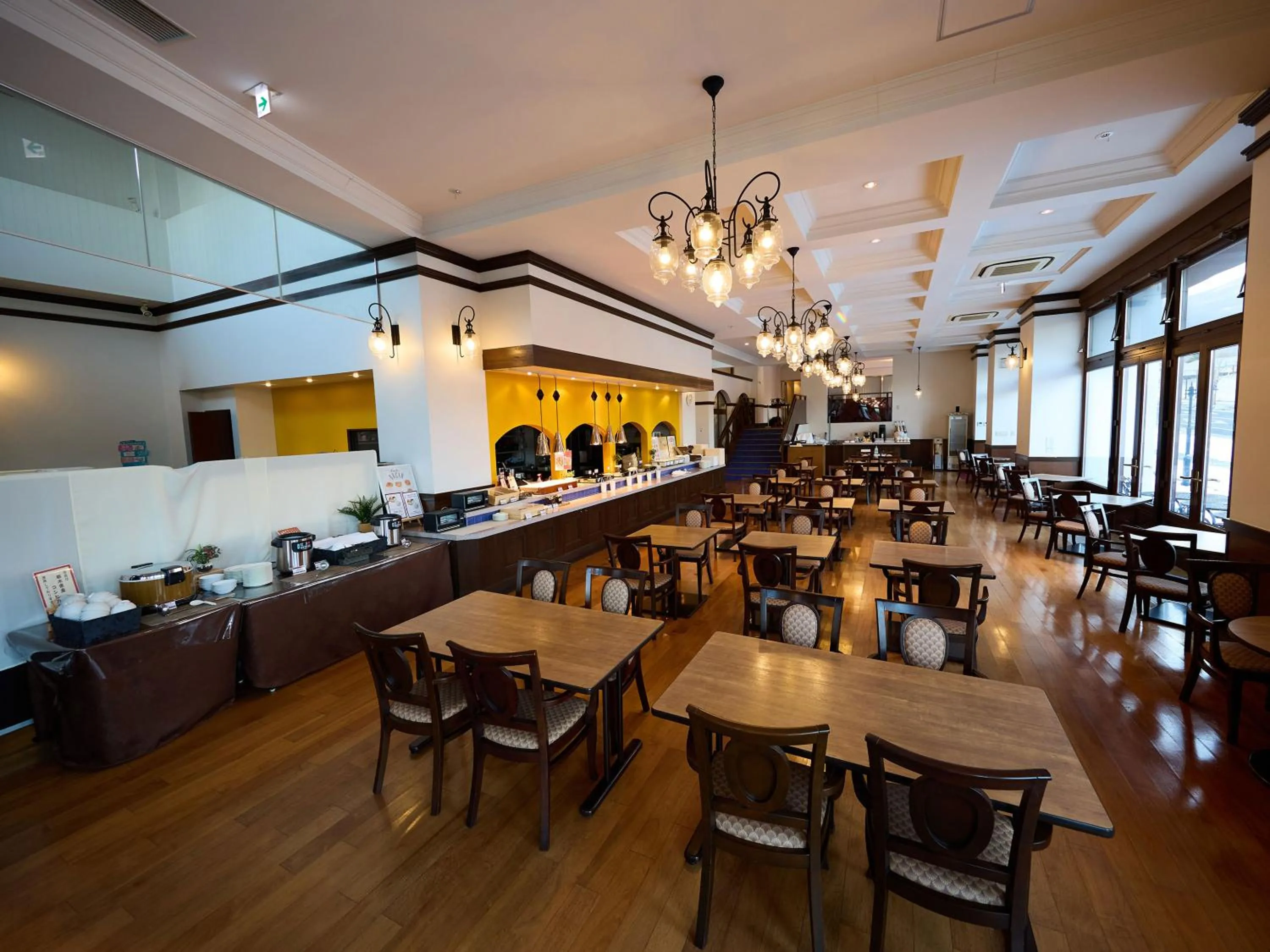 Restaurant/places to eat in Nikko Station Hotel Classic