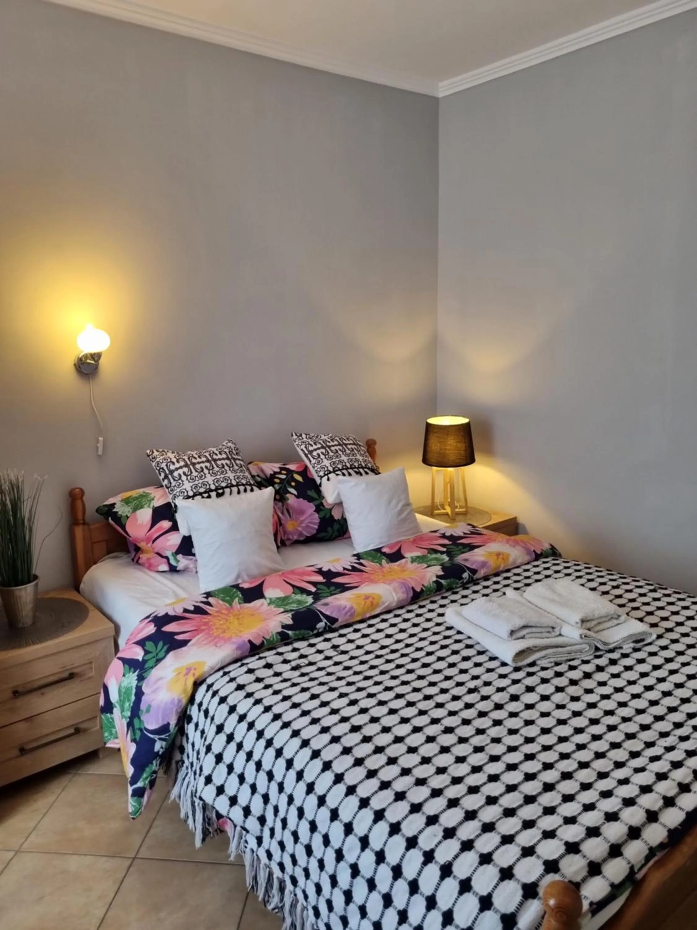 Bed in HOTEL "ZAUŁEK" Spółka Cywilna Zbigniew Świderski, Elżbieta Świderska