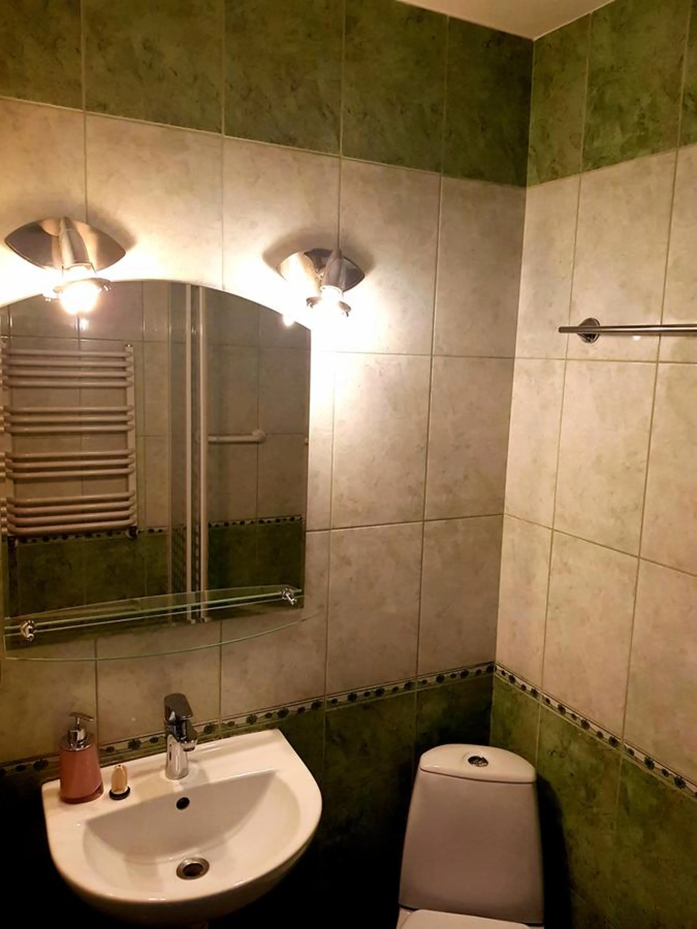 HOTEL "ZAUŁEK" Spółka Cywilna Zbigniew Świderski, Elżbieta Świderska